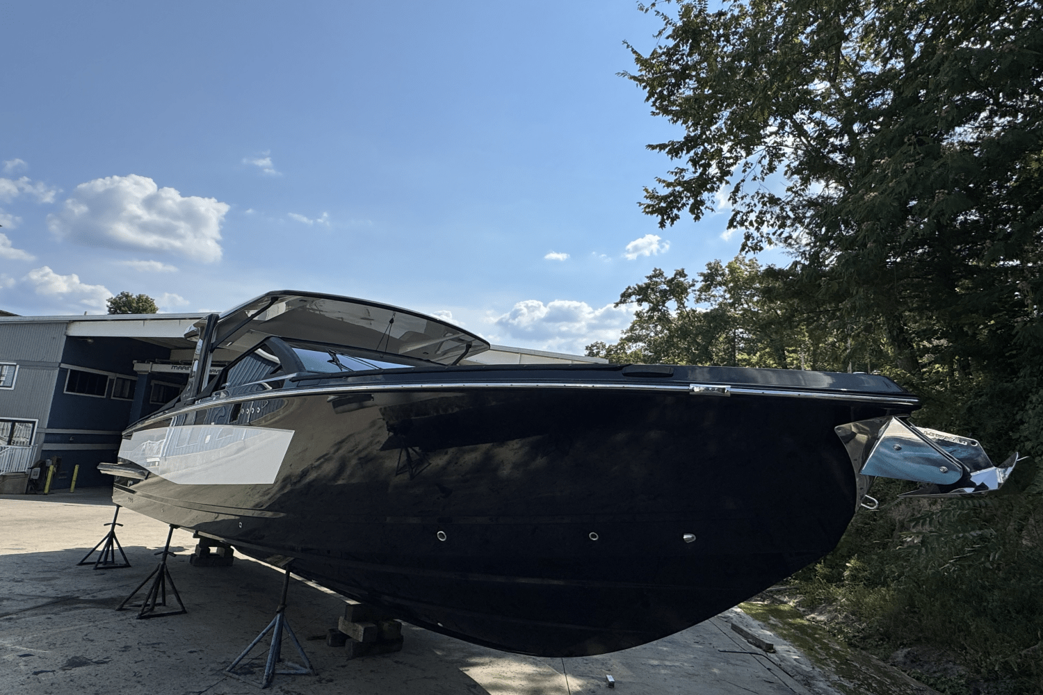 2024 Aviara AV36 Outboard Image Thumbnail #2