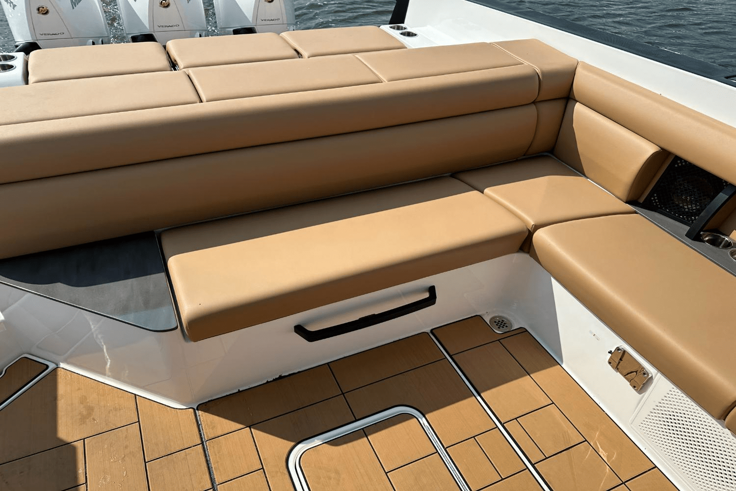 2024 Aviara AV36 Outboard Image Thumbnail #31