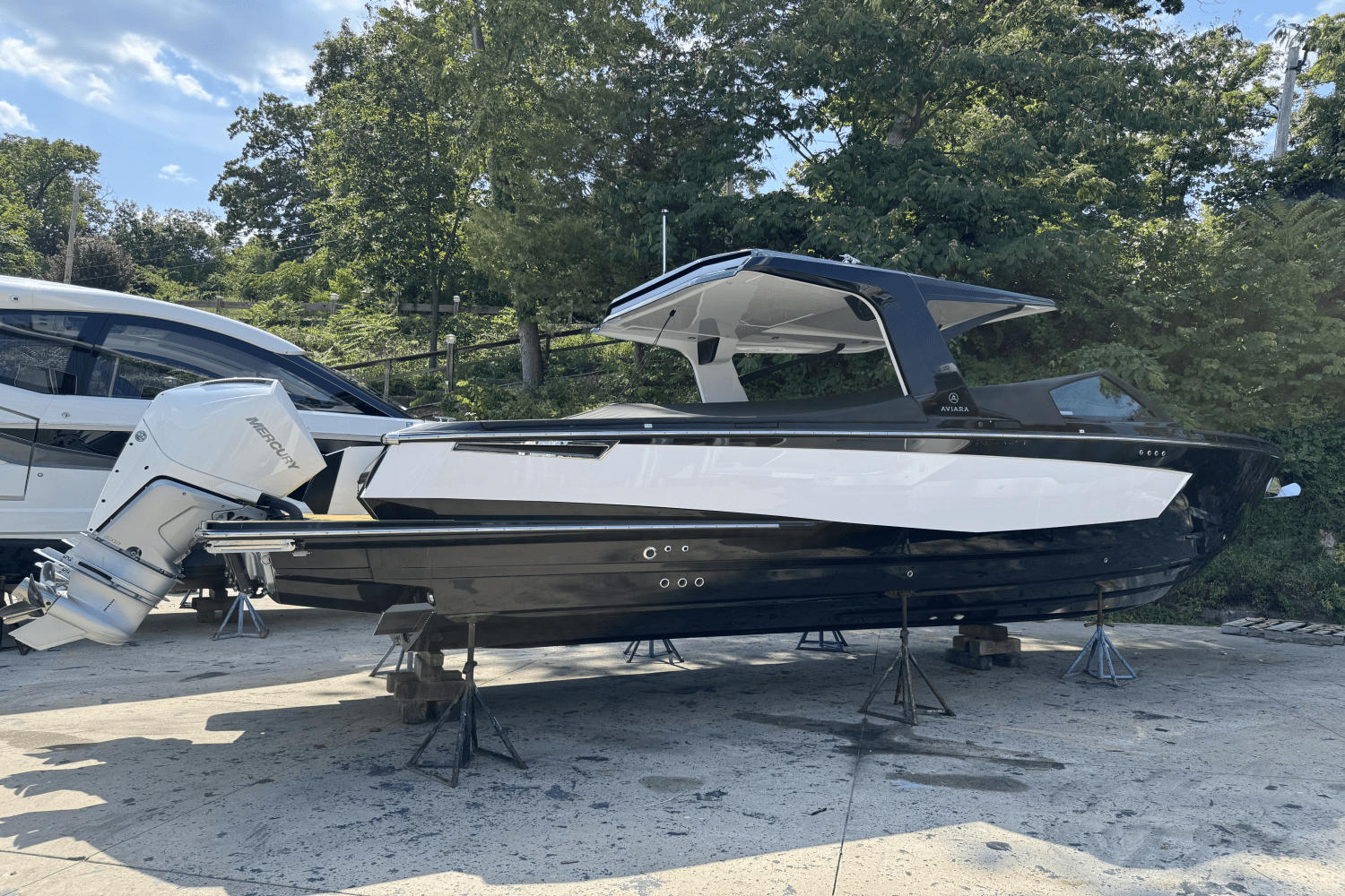 2024 Aviara AV36 Outboard Image Thumbnail #1