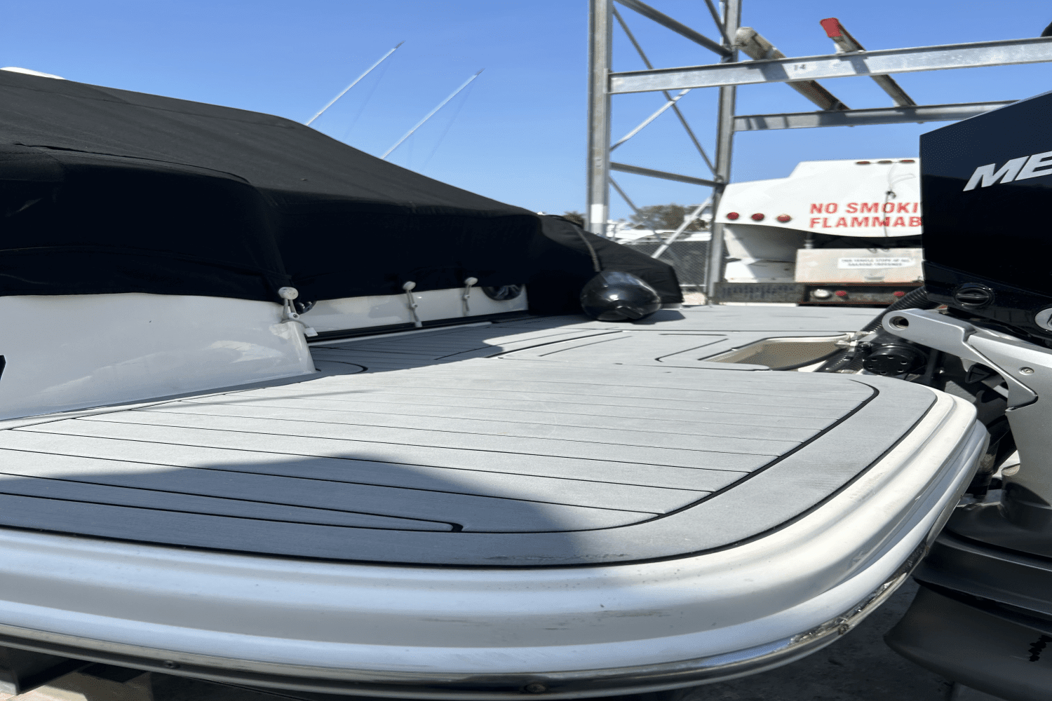 2019 Sea Ray 250 SDX OUTBOARD Image Thumbnail #9