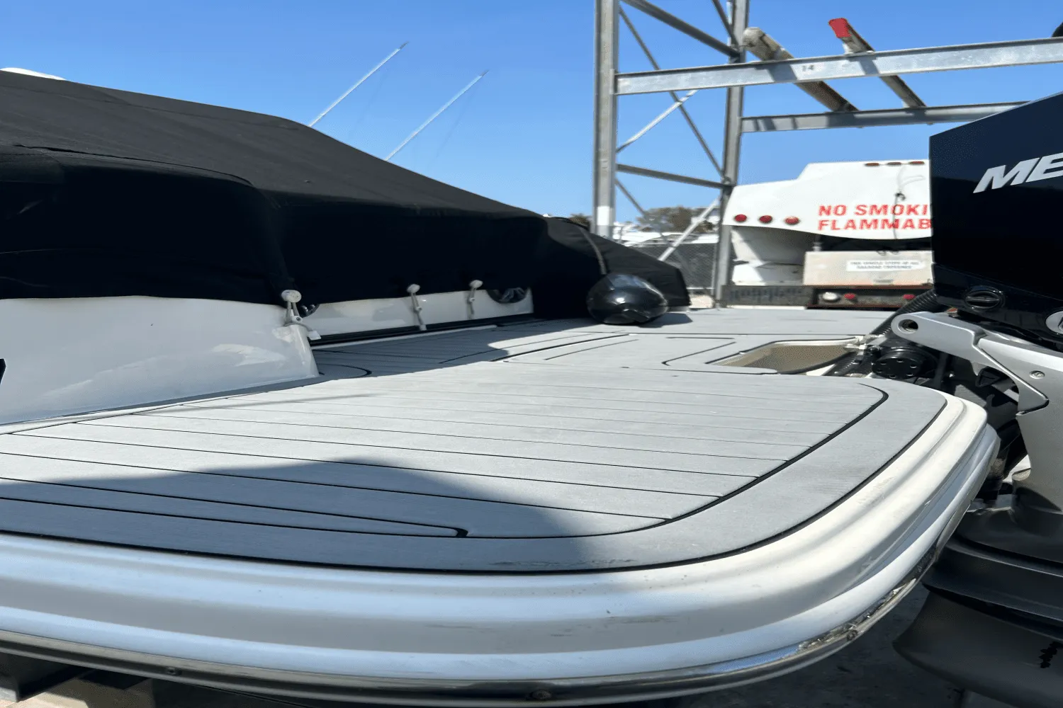 2019 Sea Ray 250 SDX OUTBOARD Image Thumbnail #9