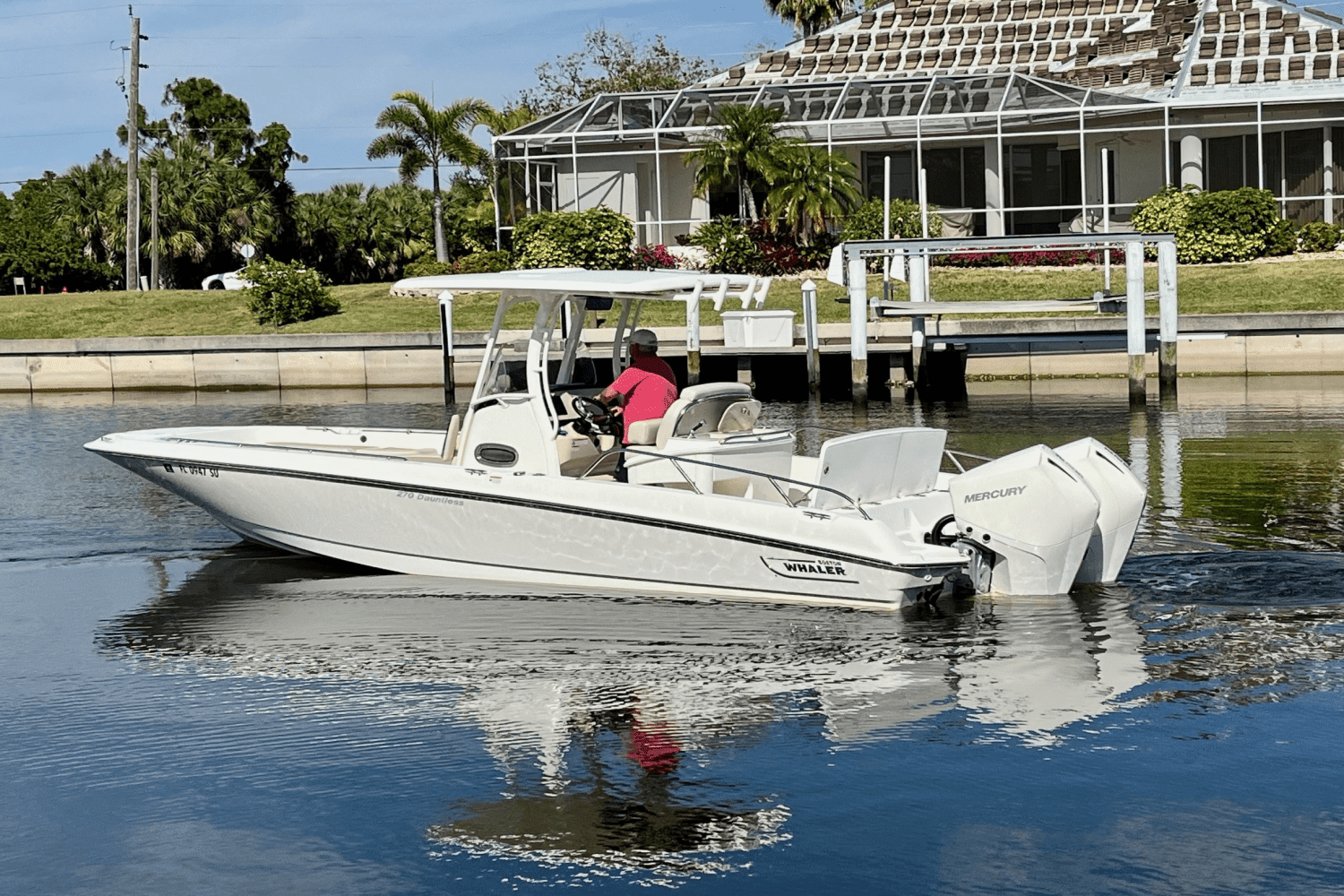 2021 Boston Whaler 270 DAUNTLESS Image Thumbnail #4