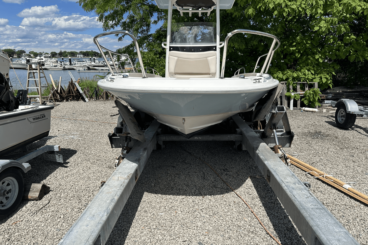 2020 Boston Whaler 210 DAUNTLESS Image Thumbnail #3