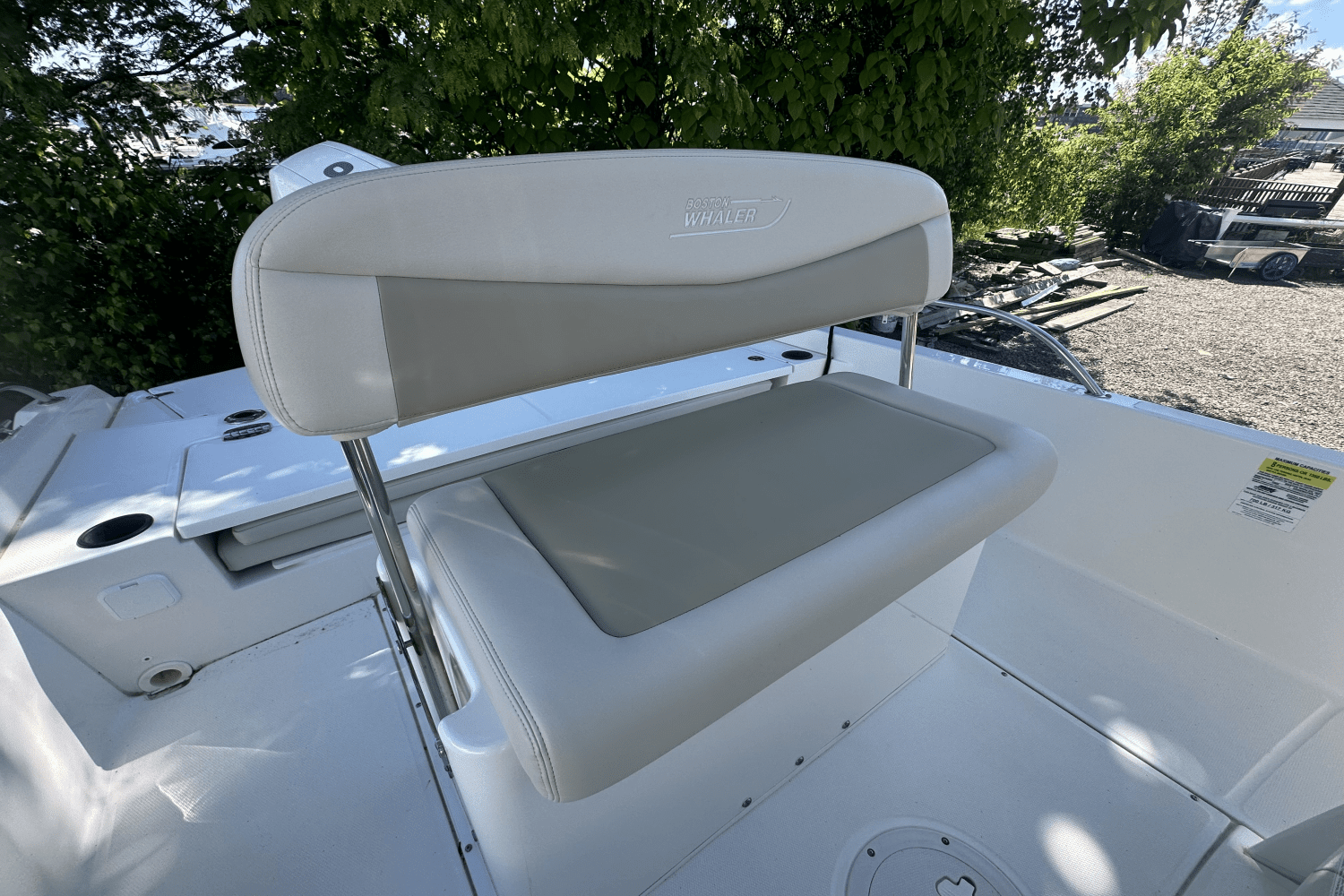 2020 Boston Whaler 210 DAUNTLESS Image Thumbnail #17