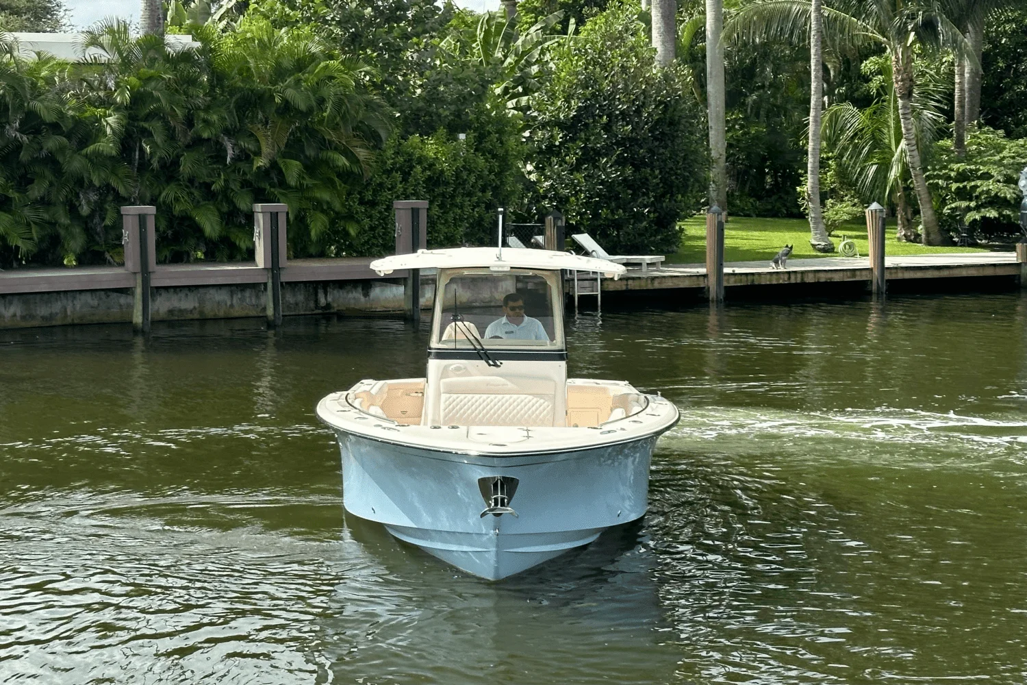 2025 Grady-White Canyon 271 Image Thumbnail #6