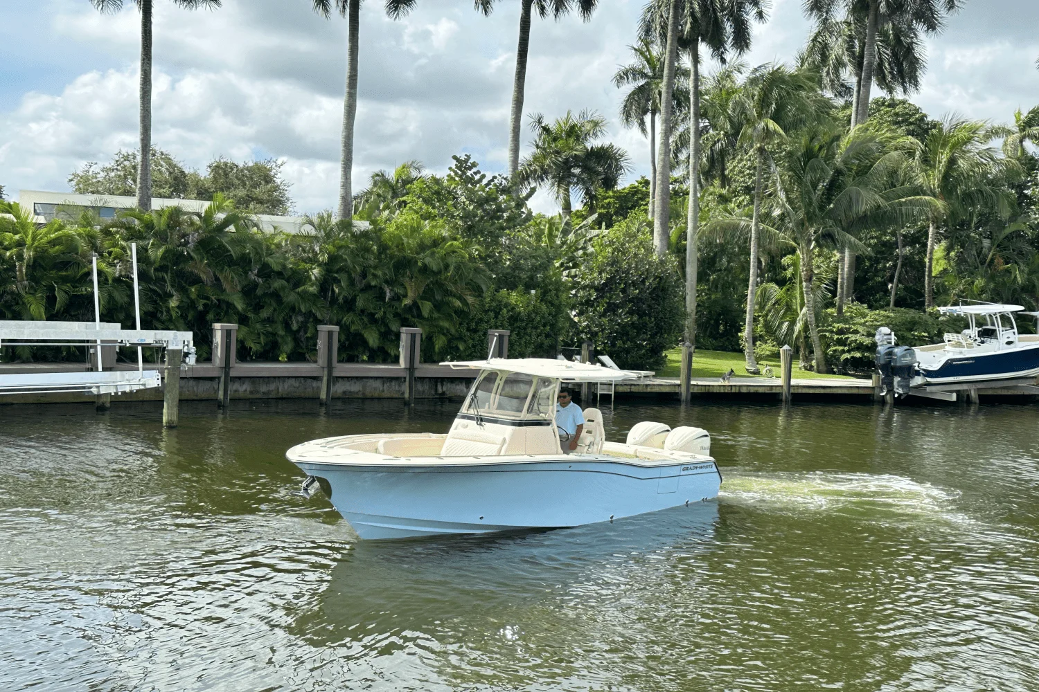 Thumbnail 2 for 2025 Grady-White Canyon 271