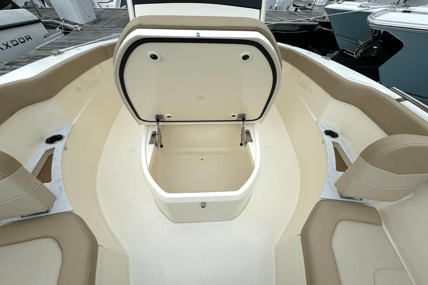 2025 Scout 240 XSF Image Thumbnail #27