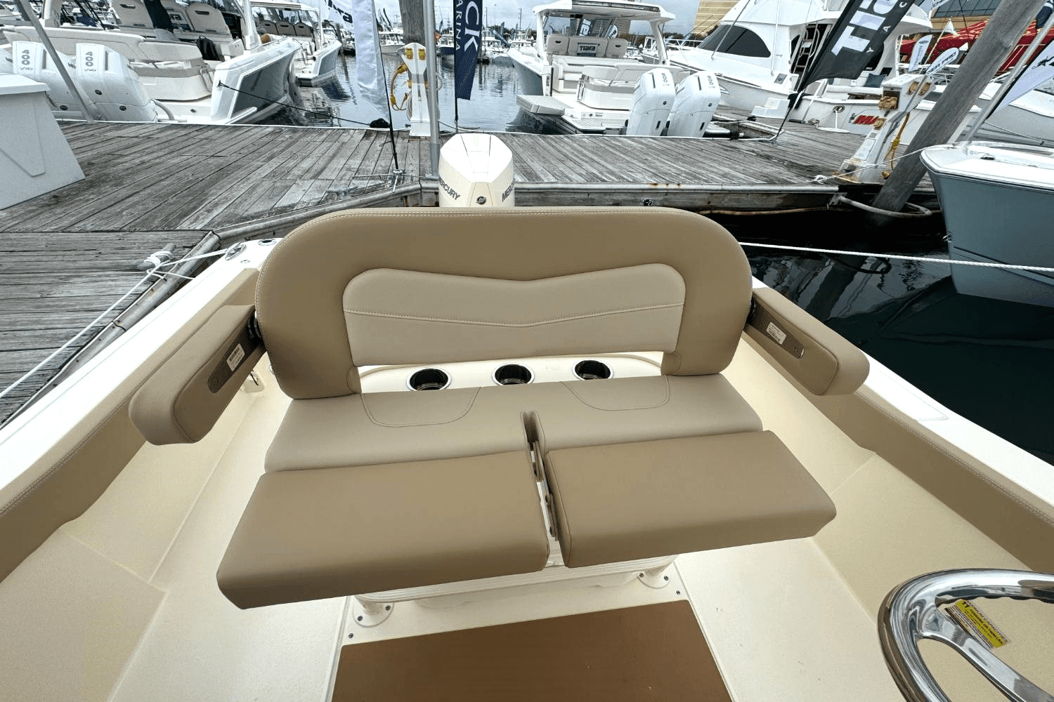 2025 Scout 240 XSF Image Thumbnail #21