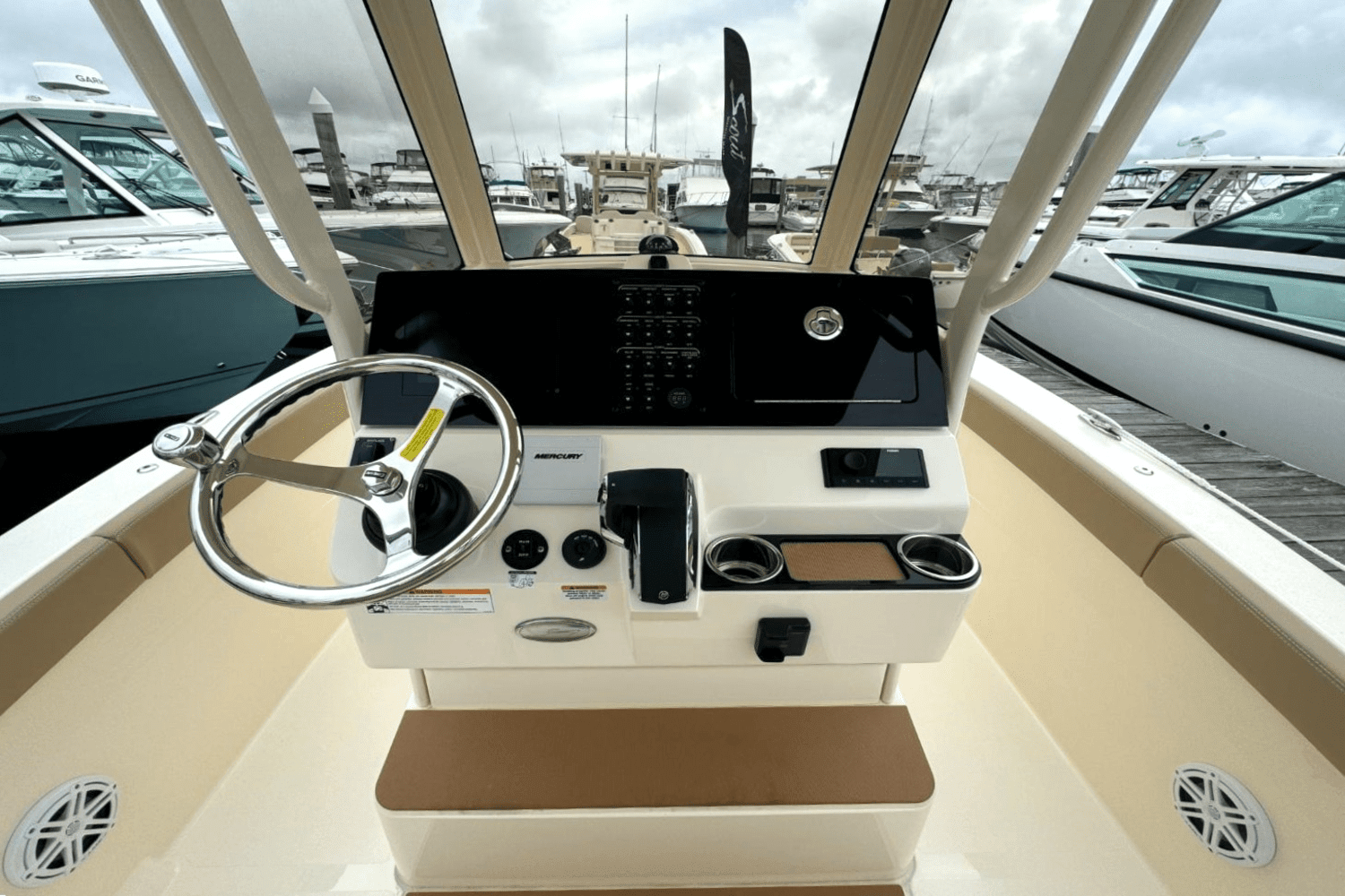 2025 Scout 240 XSF Image Thumbnail #23