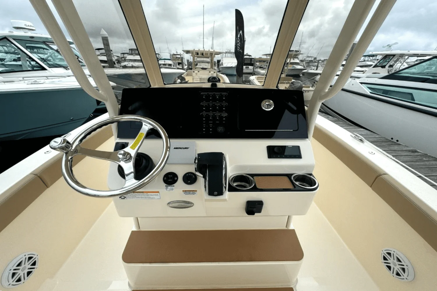 2025 Scout 240 XSF Image Thumbnail #23