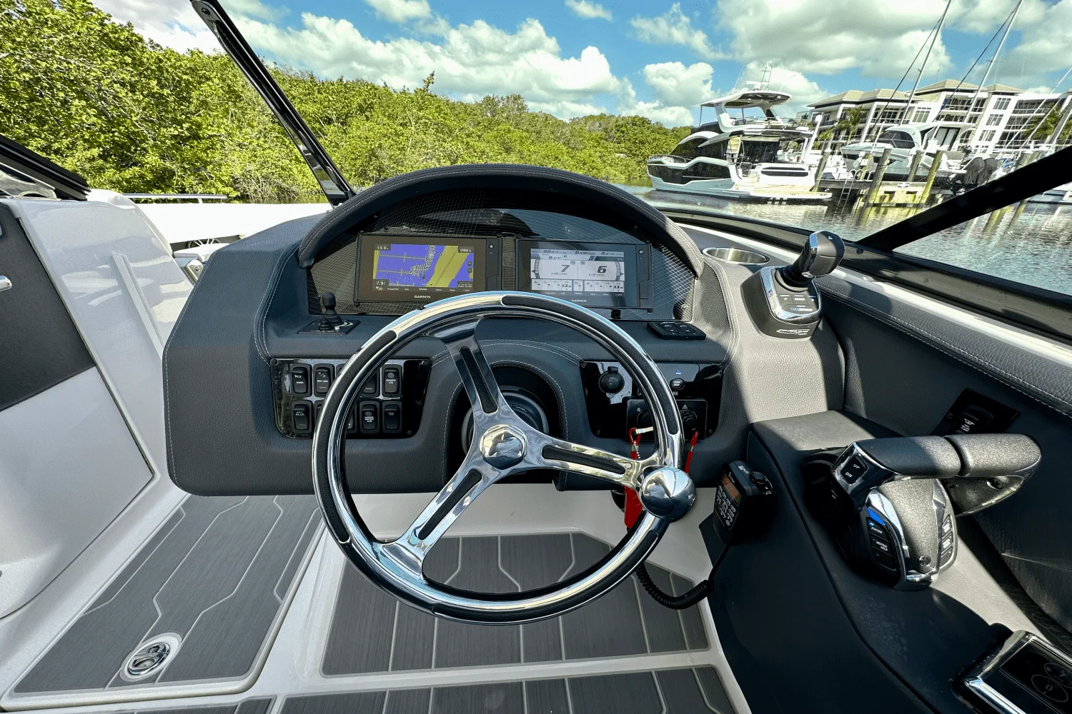 2022 Regal 29 OBX Image Thumbnail #11