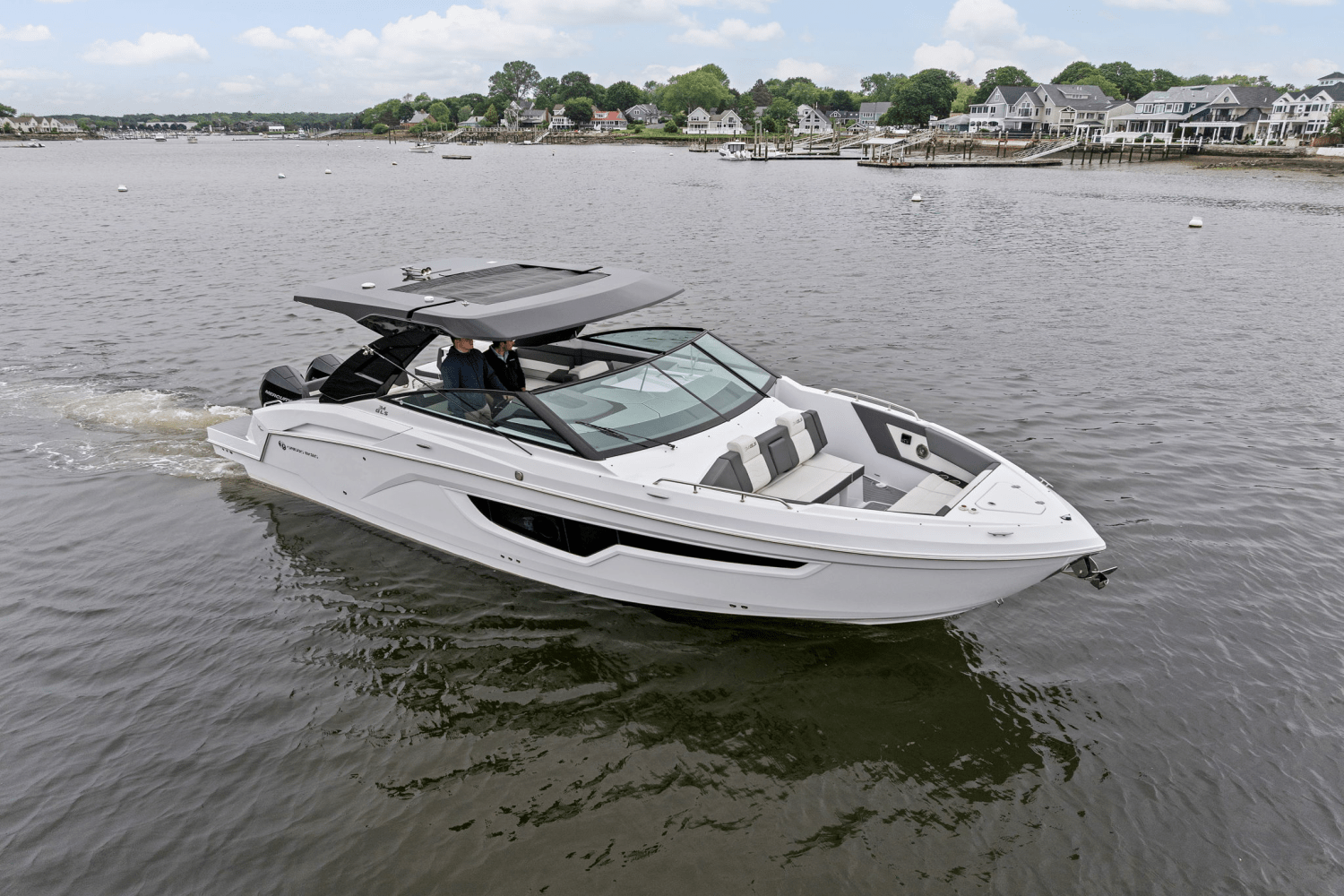 2022 Cruisers Yachts 34 GLS Outboard Image Thumbnail #47