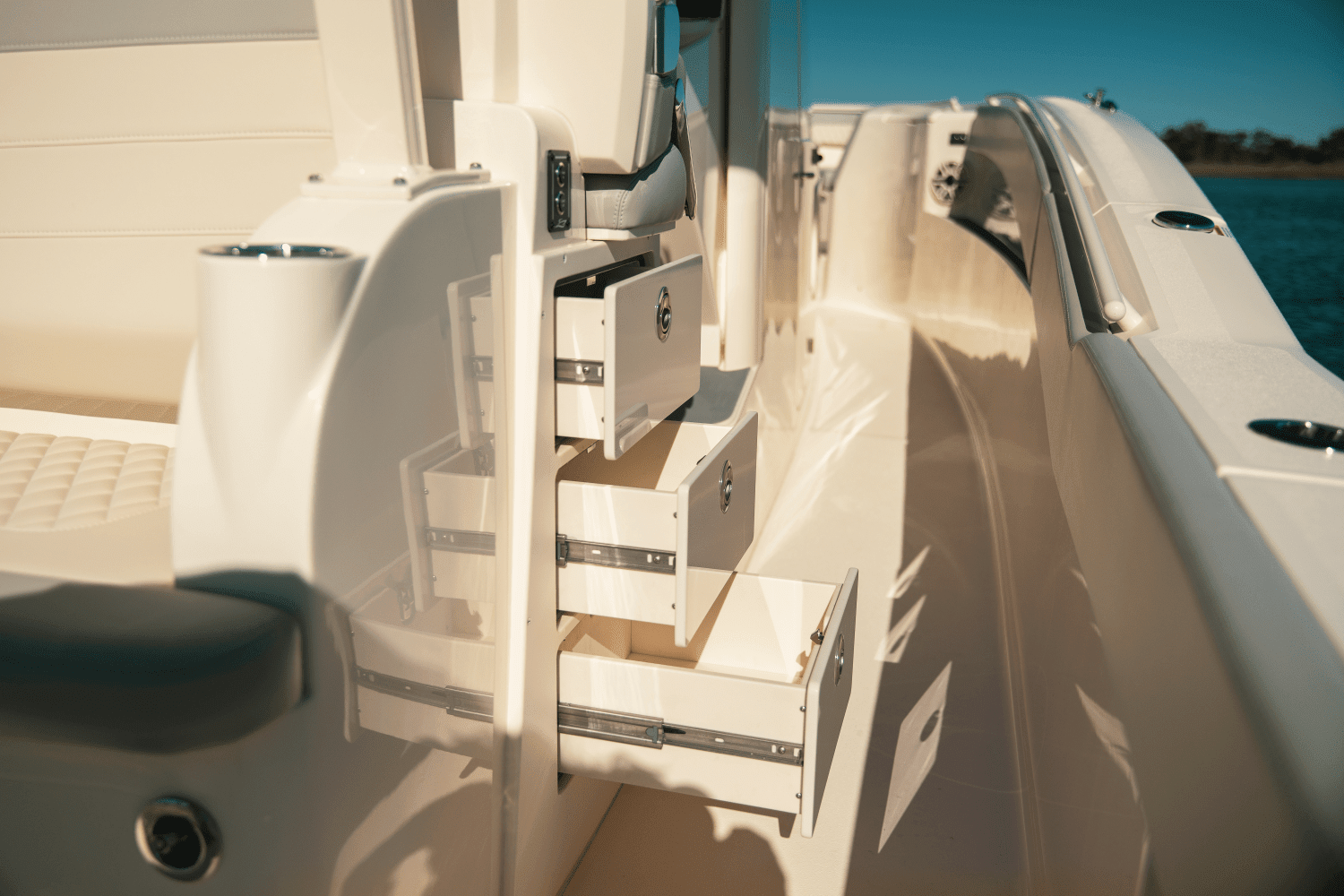 2025 Scout 357 LXF Image Thumbnail #50