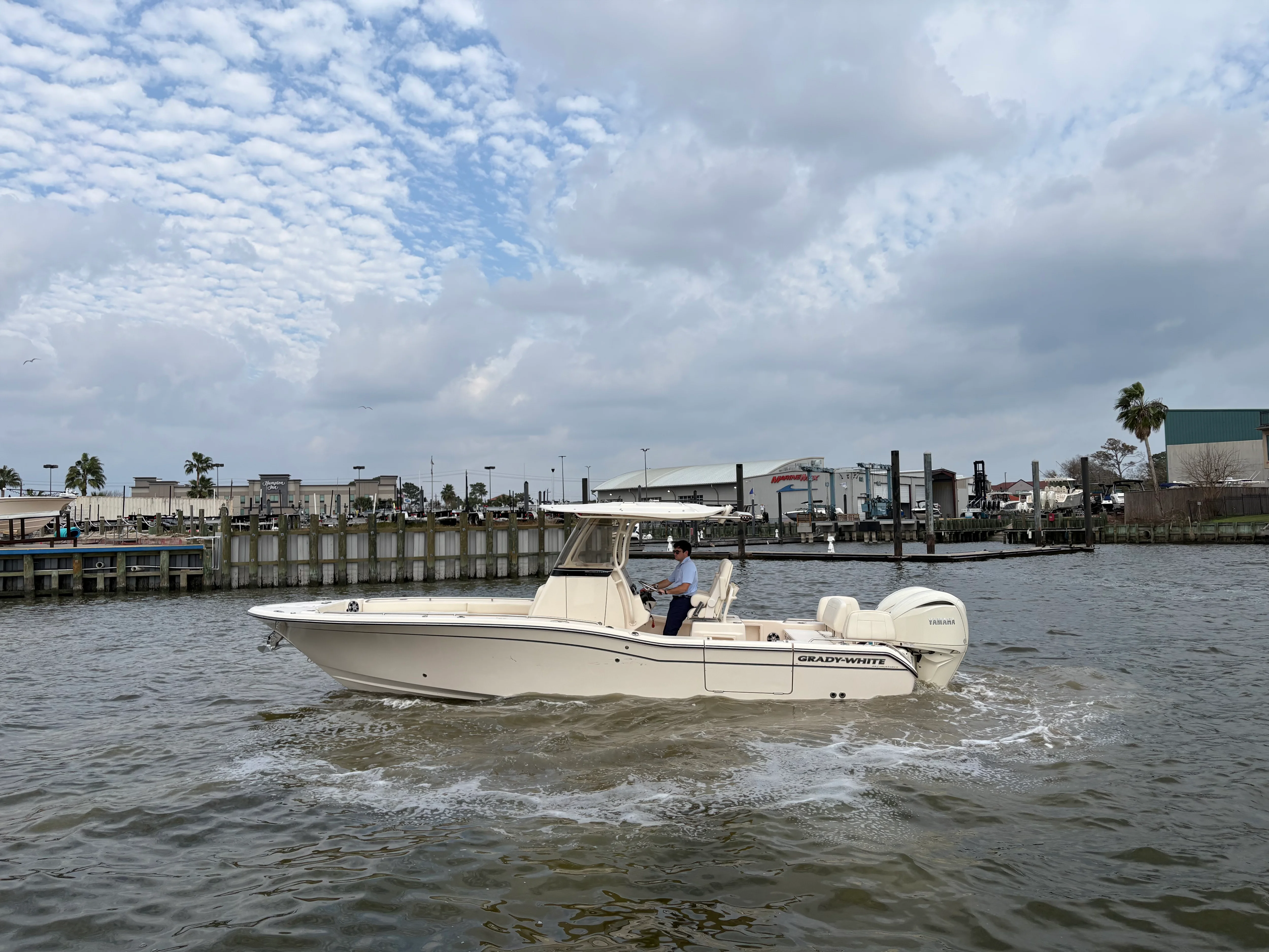 2025 Grady-White 281 CE Image Thumbnail #7