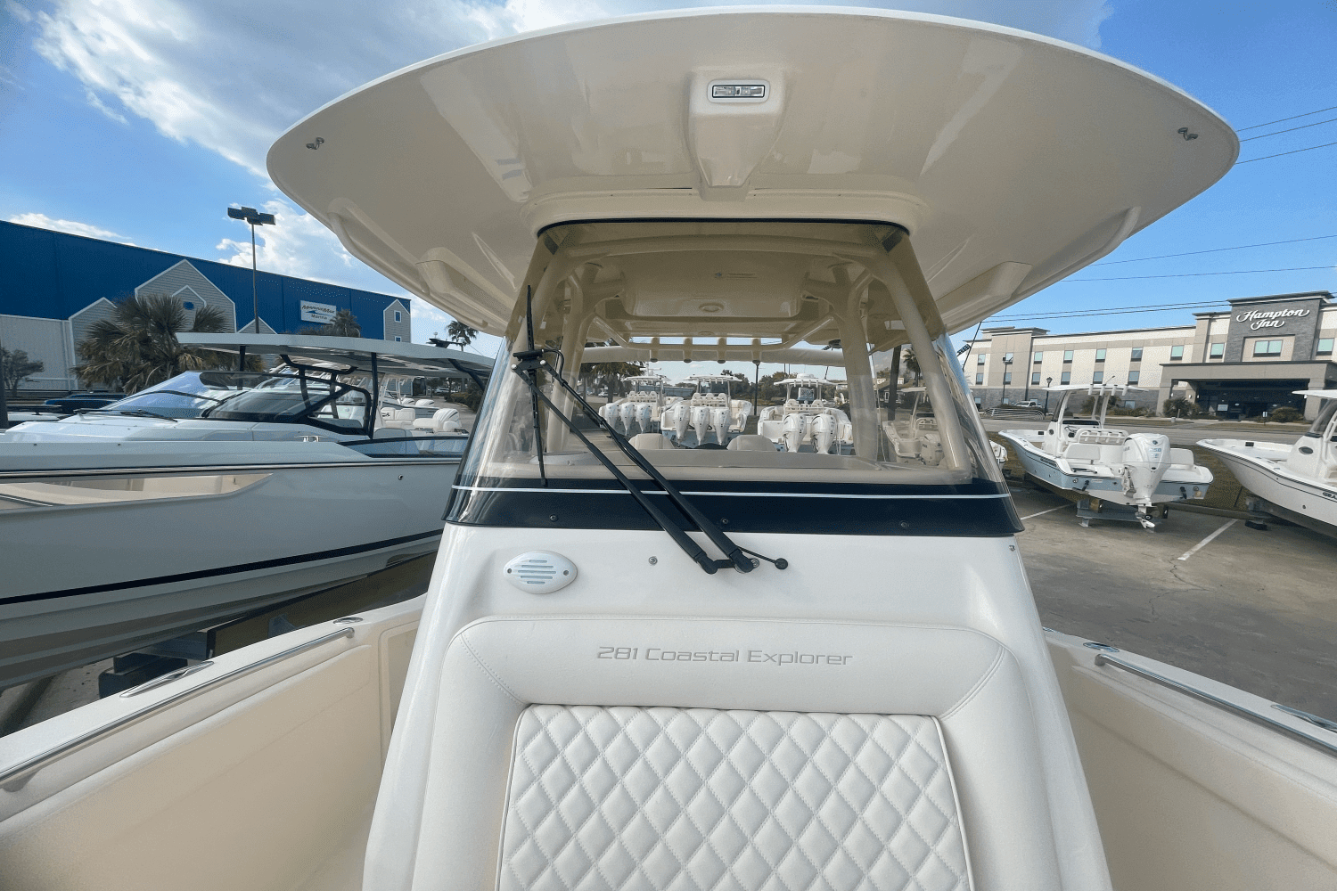 2025 Grady-White 281 CE Image Thumbnail #7