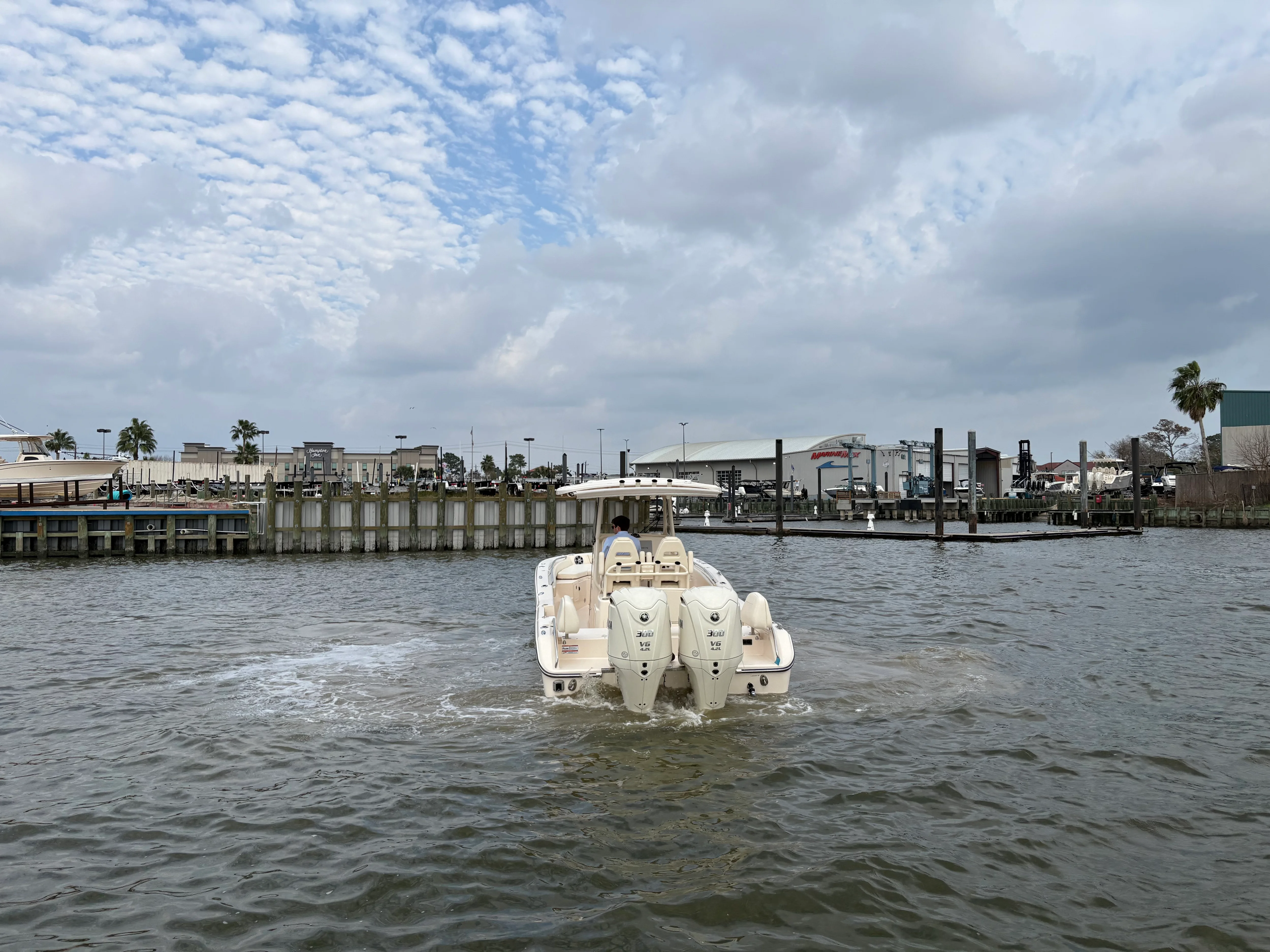 2025 Grady-White 281 CE Image Thumbnail #3