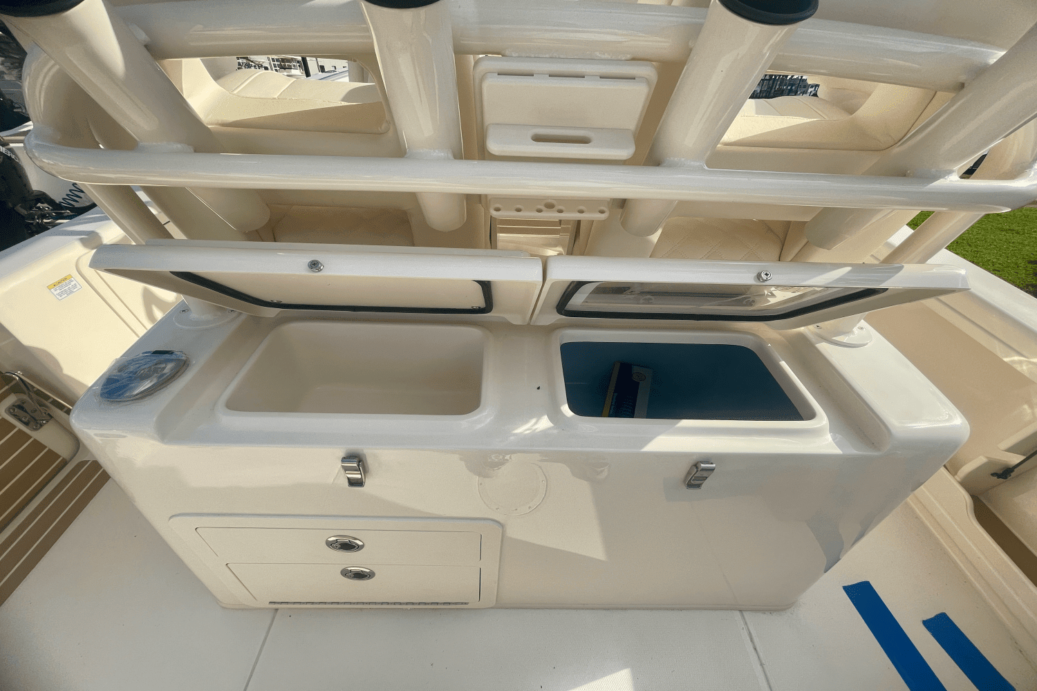 2025 Grady-White 281 CE Image Thumbnail #9