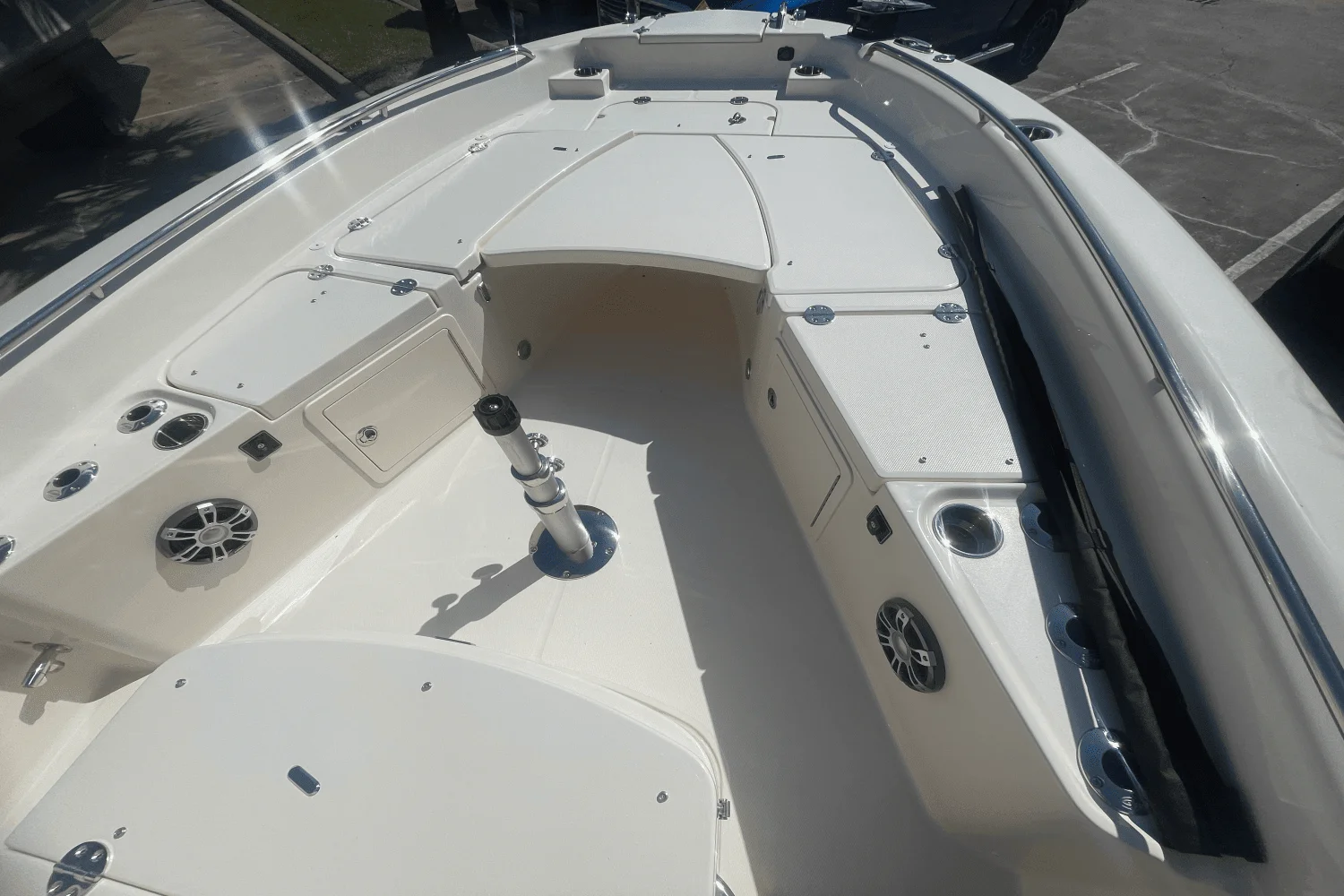 2025 Grady-White 251 CE Image Thumbnail #12