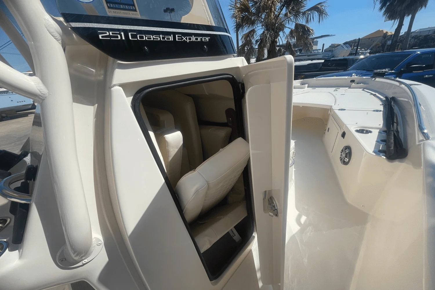 2025 Grady-White 251 CE Image Thumbnail #11