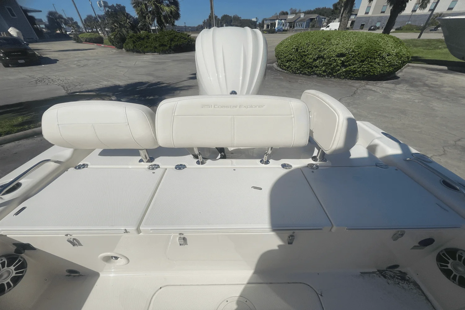 2025 Grady-White 251 CE Image Thumbnail #9