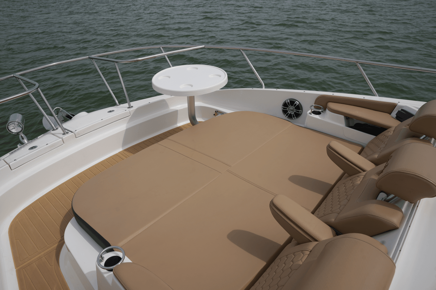 2023 Sea Ray 320 SUNDANCER Image Thumbnail #35