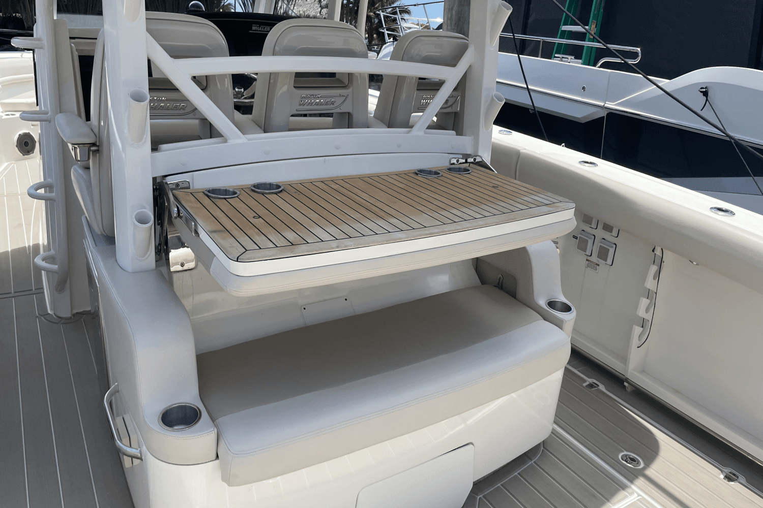 2019 Boston Whaler 380 Outrage Image Thumbnail #12