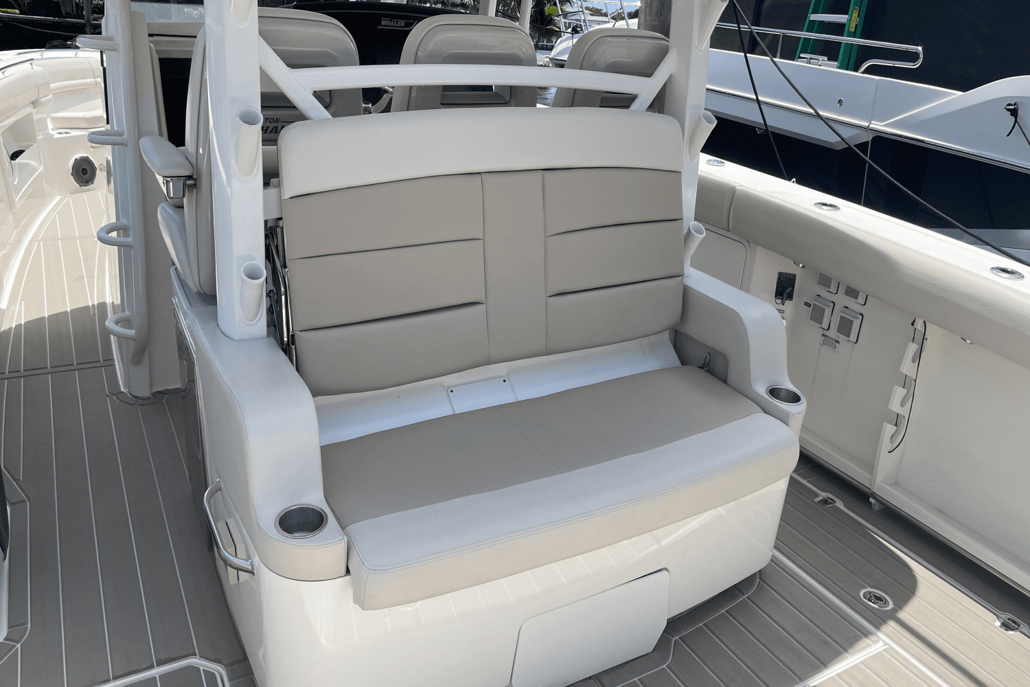 2019 Boston Whaler 380 Outrage Image Thumbnail #11