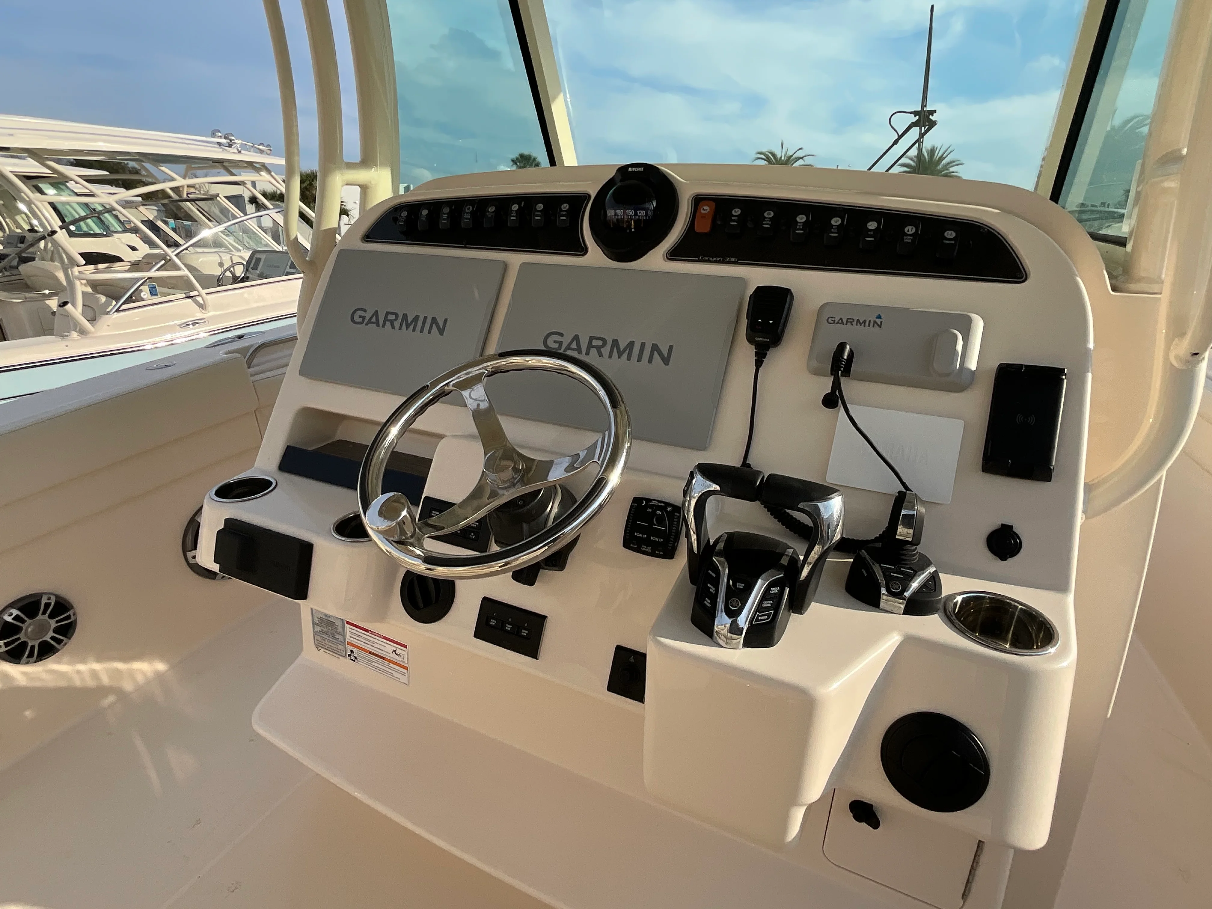 2025 Grady-White Canyon 336 Image Thumbnail #21