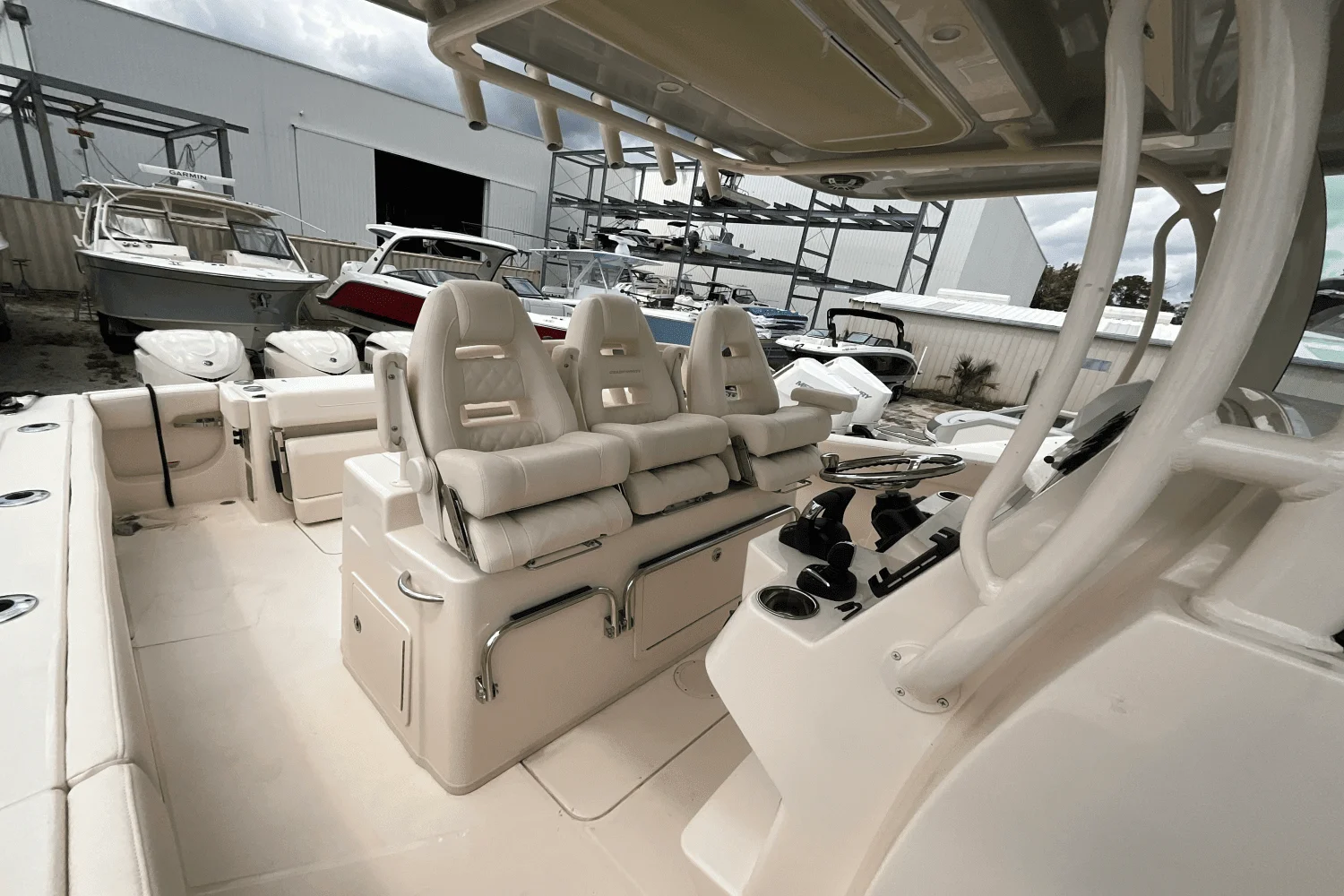 2025 Grady-White Canyon 336 Image Thumbnail #32