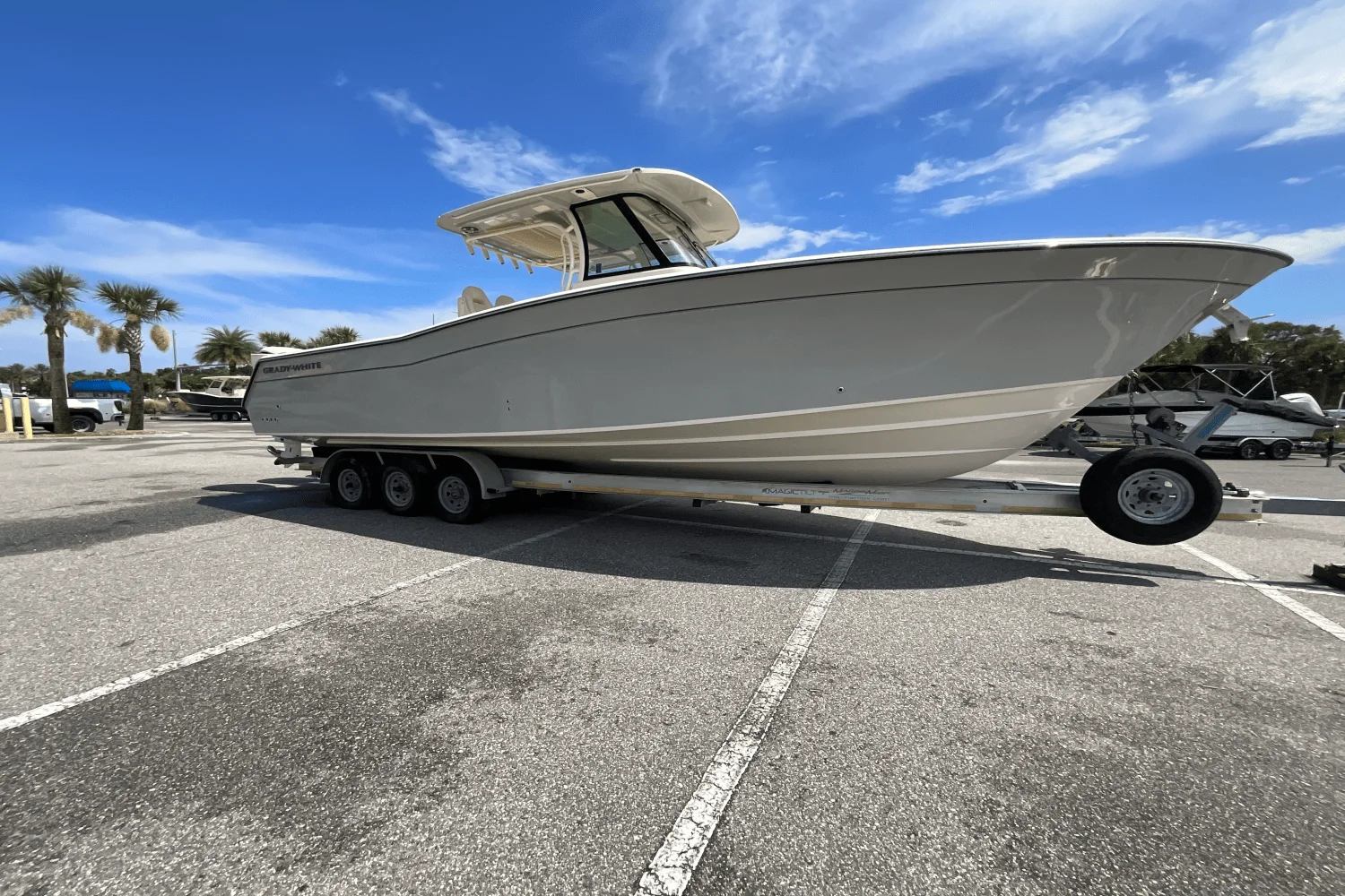 2025 Grady-White Canyon 336 Image Thumbnail #13