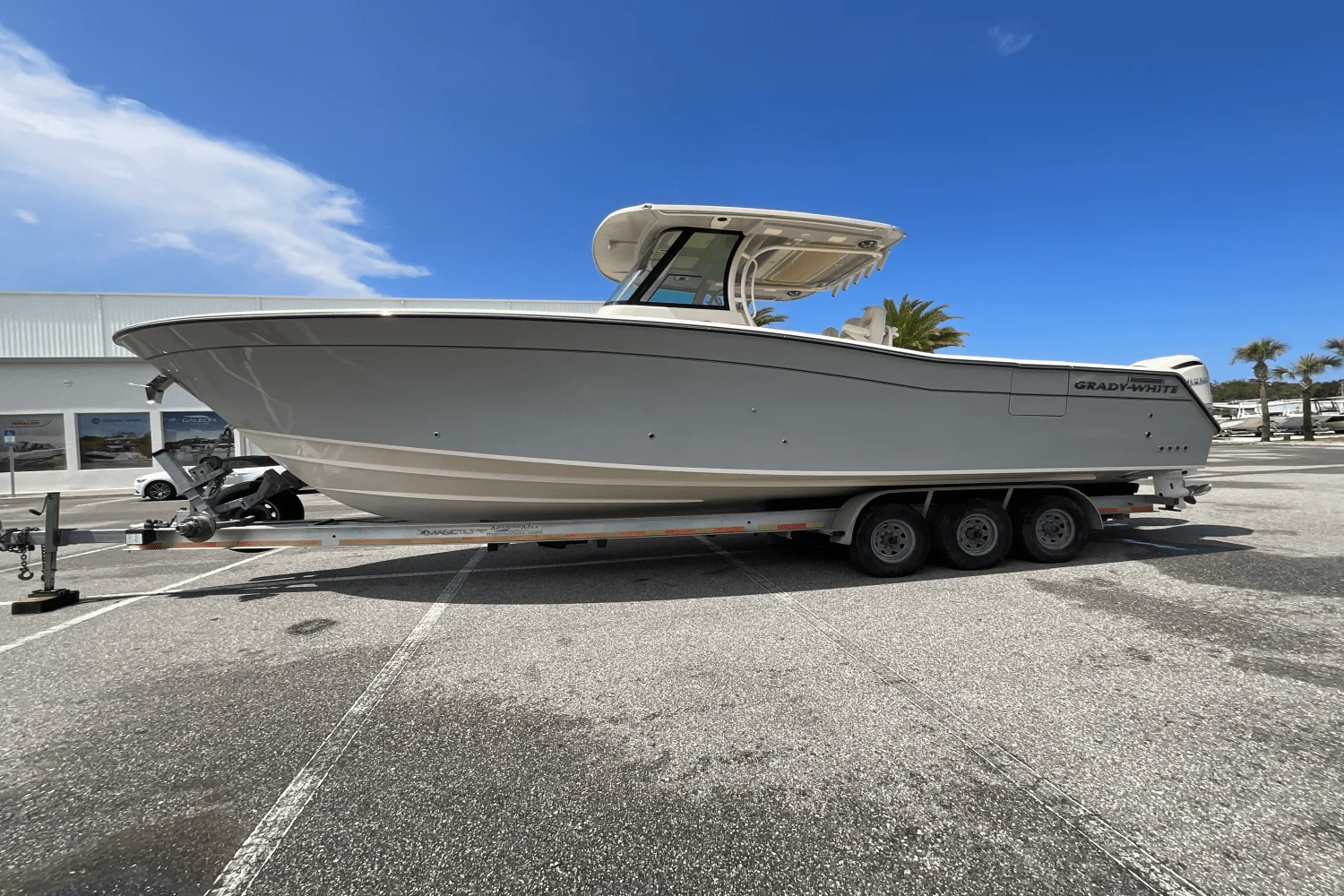 2025 Grady-White Canyon 336 Image Thumbnail #5