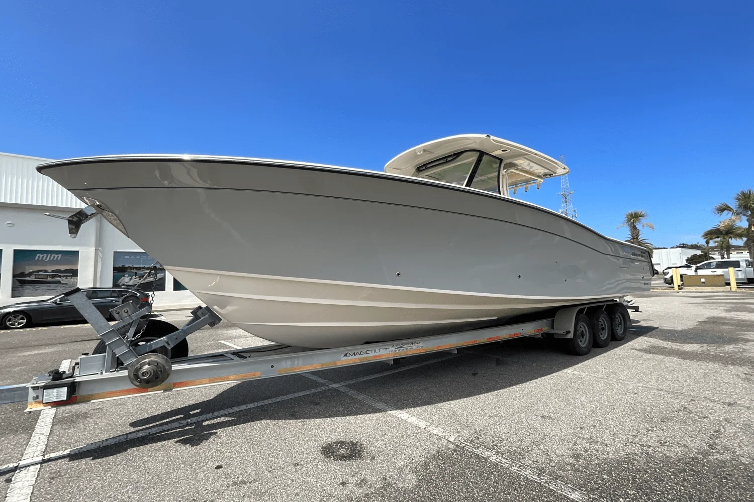 2025 Grady-White Canyon 336 Image Thumbnail #8