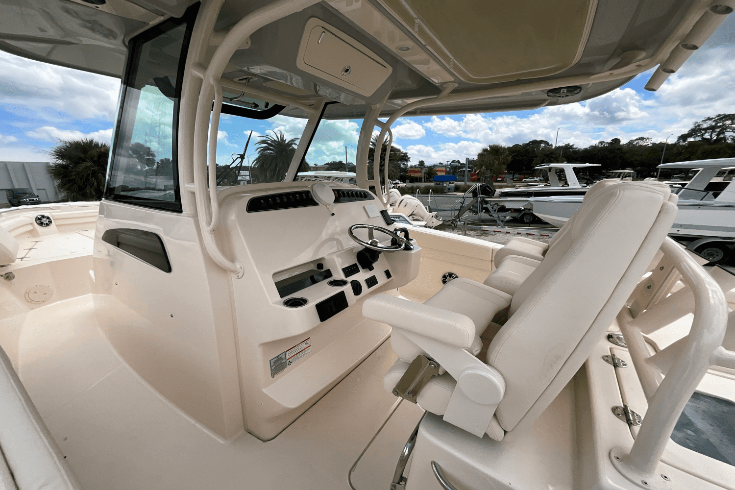 2025 Grady-White Canyon 336 Image Thumbnail #33