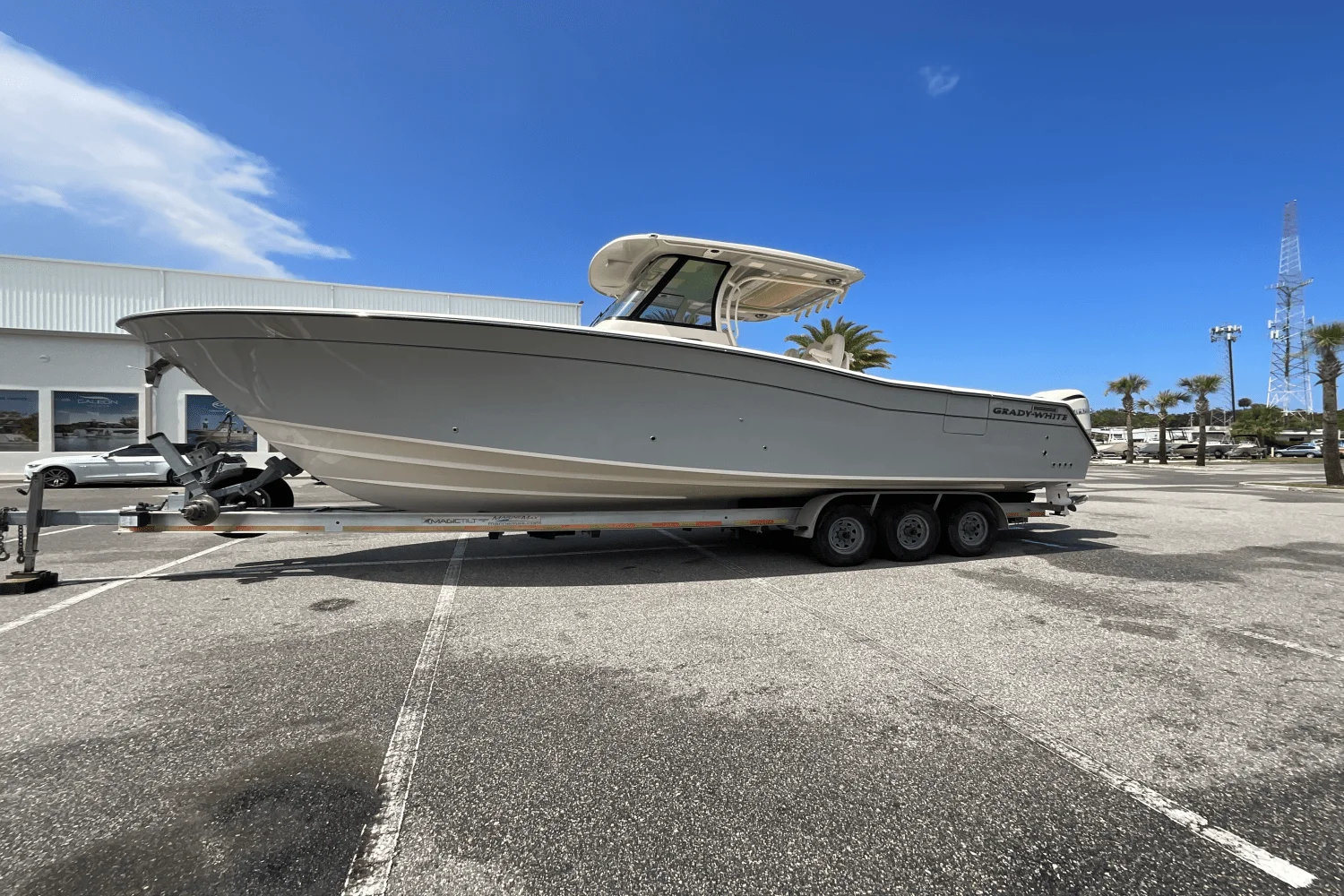 2025 Grady-White Canyon 336 Image Thumbnail #6