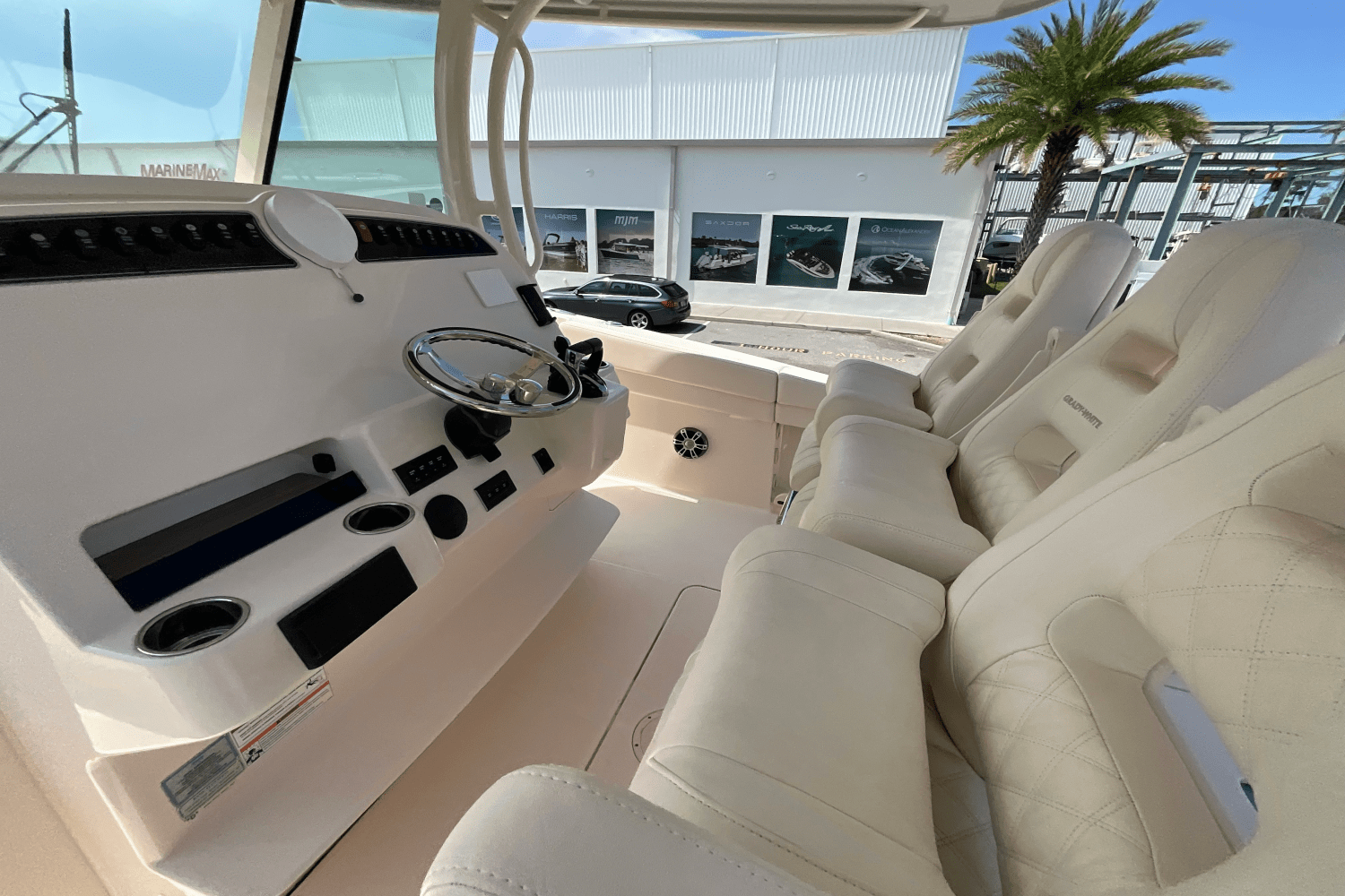 2025 Grady-White Canyon 336 Image Thumbnail #28