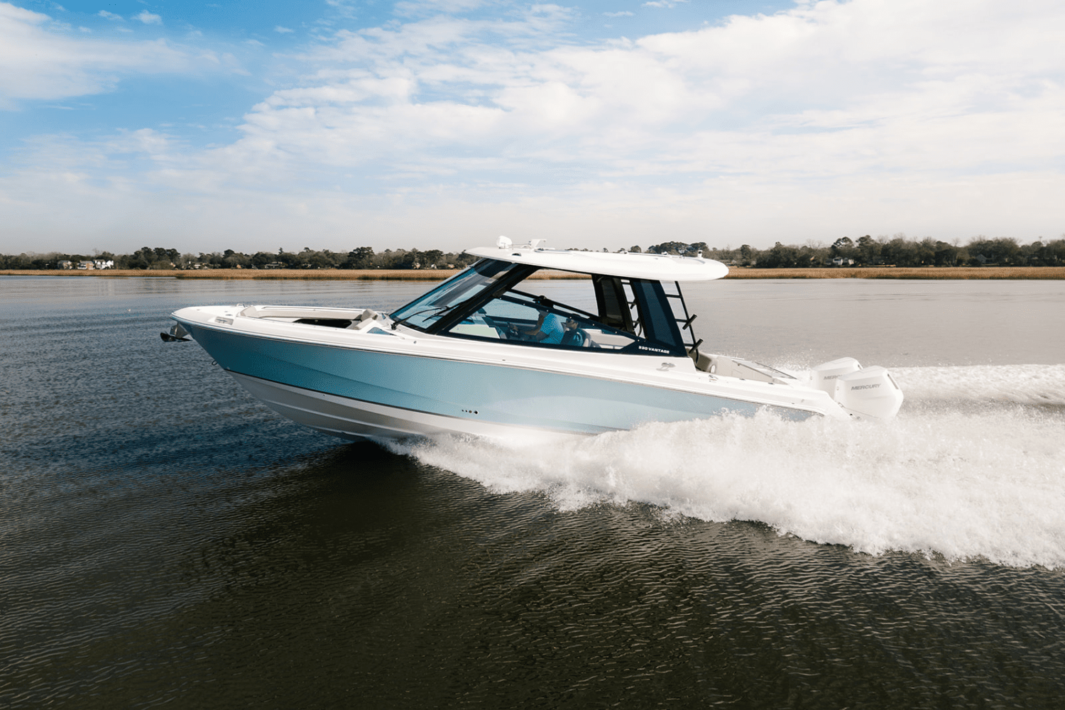 2025 Boston Whaler 330 Vantage Image Thumbnail #5