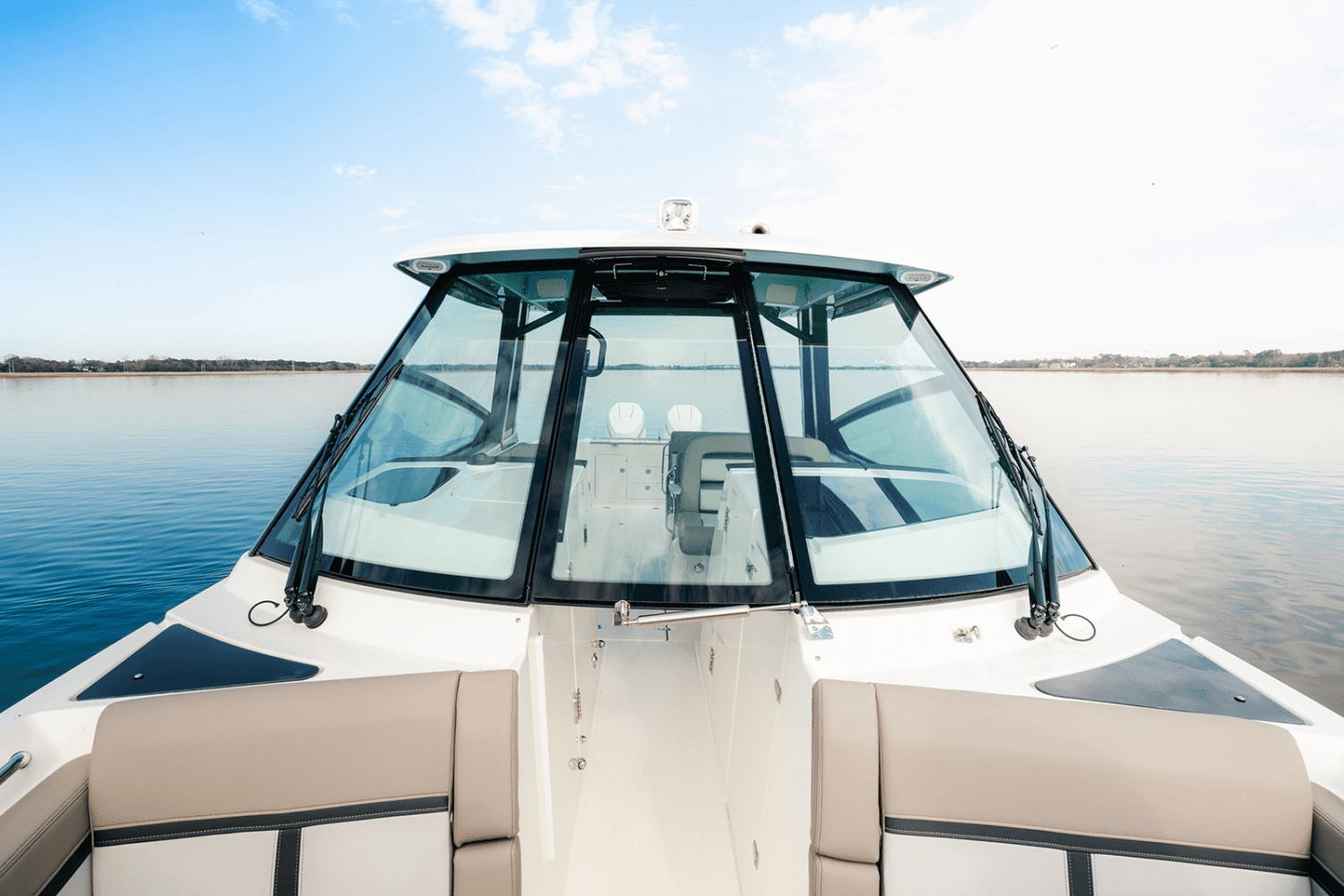 2025 Boston Whaler 330 Vantage Image Thumbnail #29