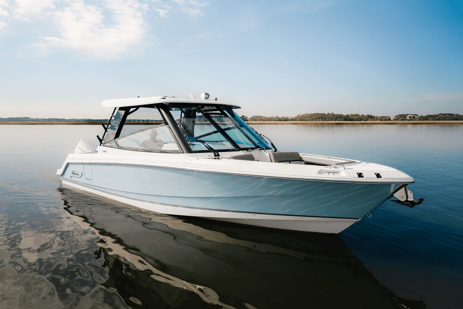2025 Boston Whaler 330 Vantage Image Thumbnail #2