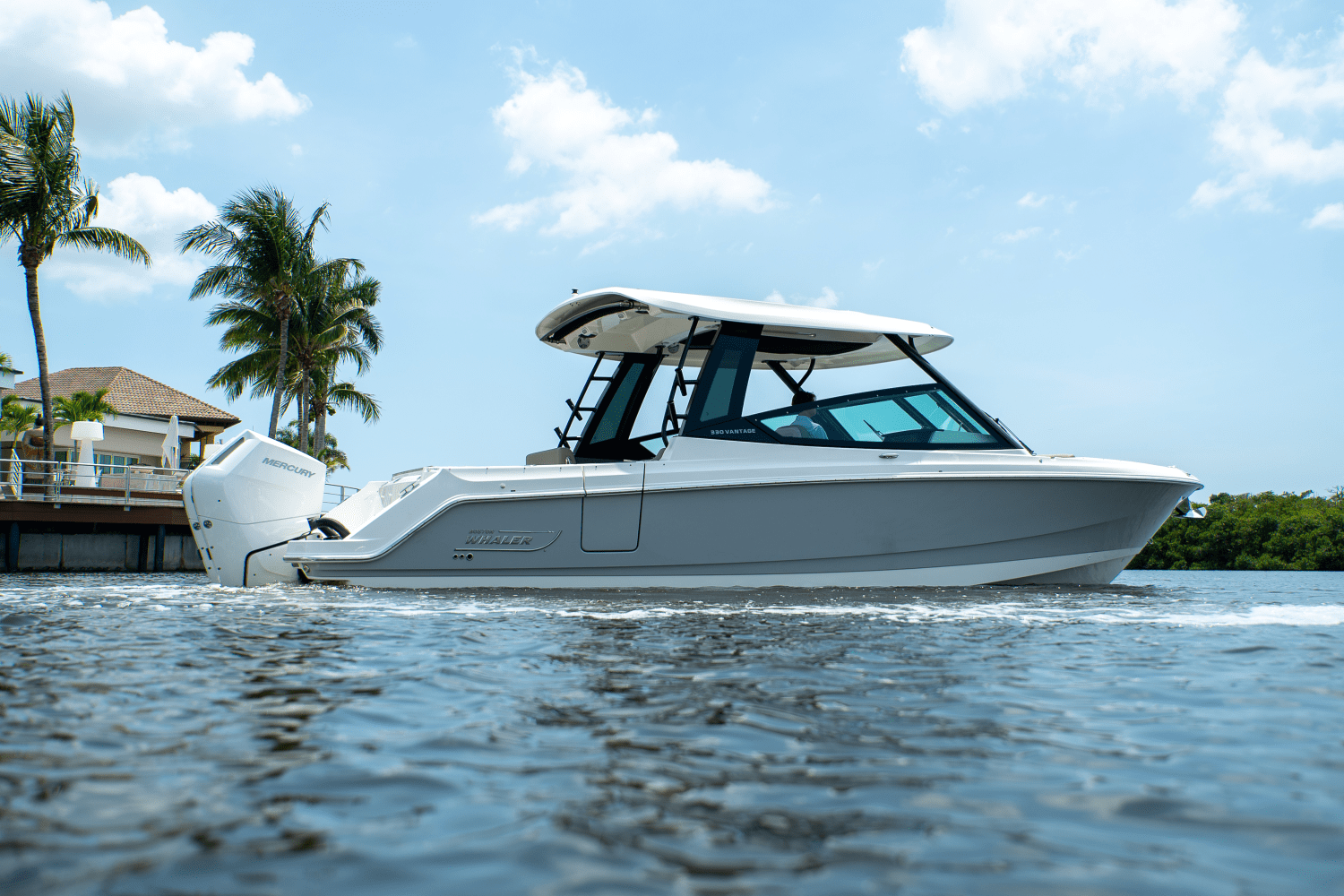 2025 Boston Whaler 330 Vantage Image Thumbnail #33