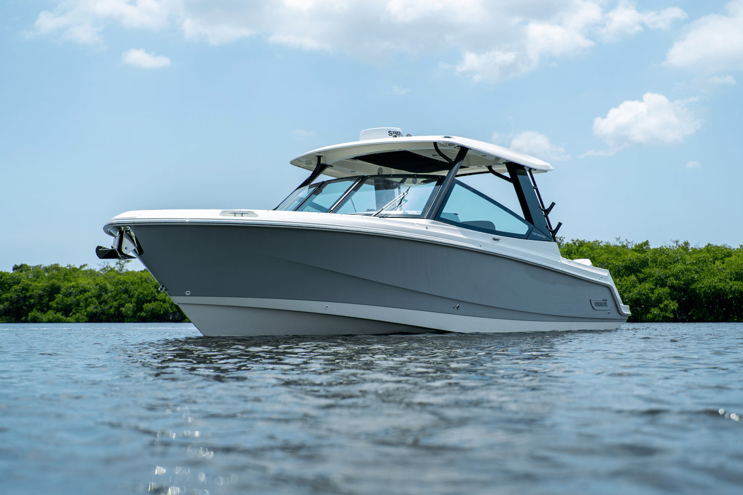 2025 Boston Whaler 330 Vantage Image Thumbnail #25