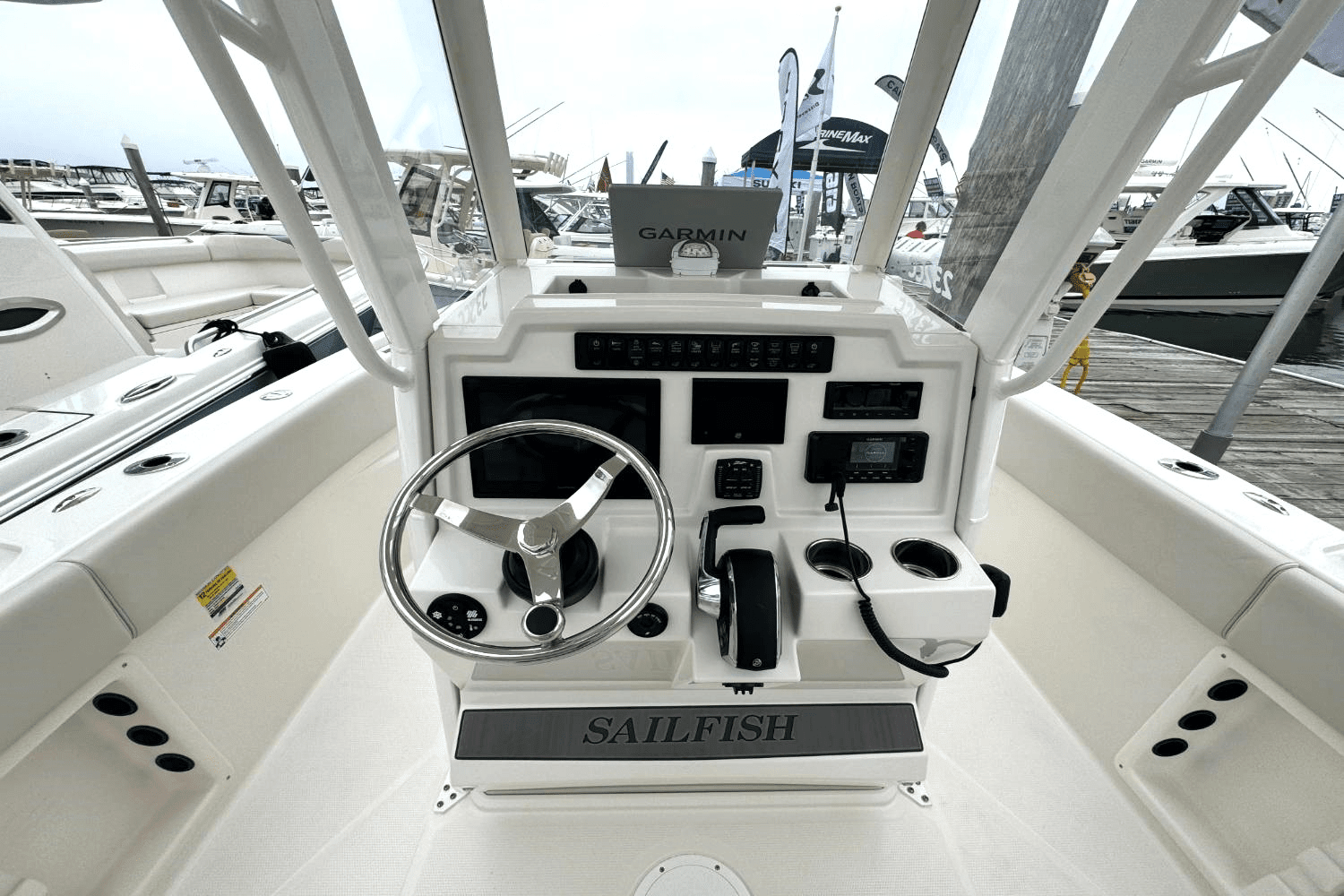 2025 Sailfish 232 CC Image Thumbnail #12