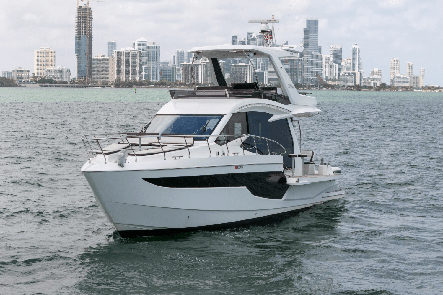 2020 Galeon 500 Fly Image Thumbnail #6