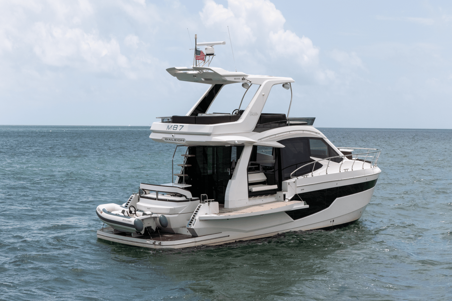 2020 Galeon 500 Fly Image Thumbnail #3