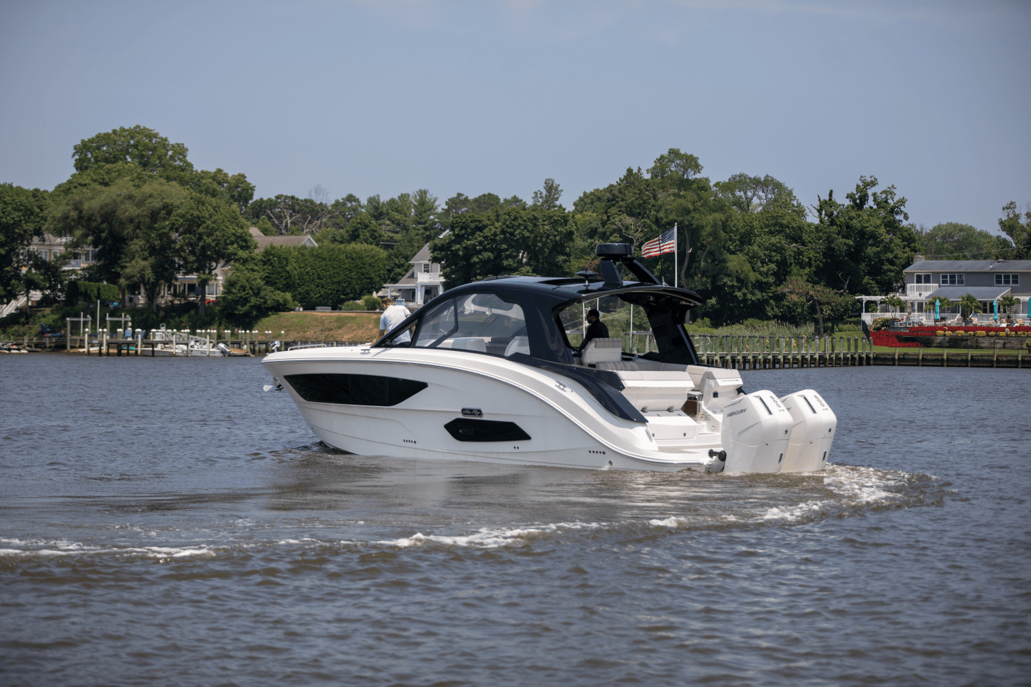 2024 Sea Ray Sundancer 370 Outboard Image Thumbnail #12