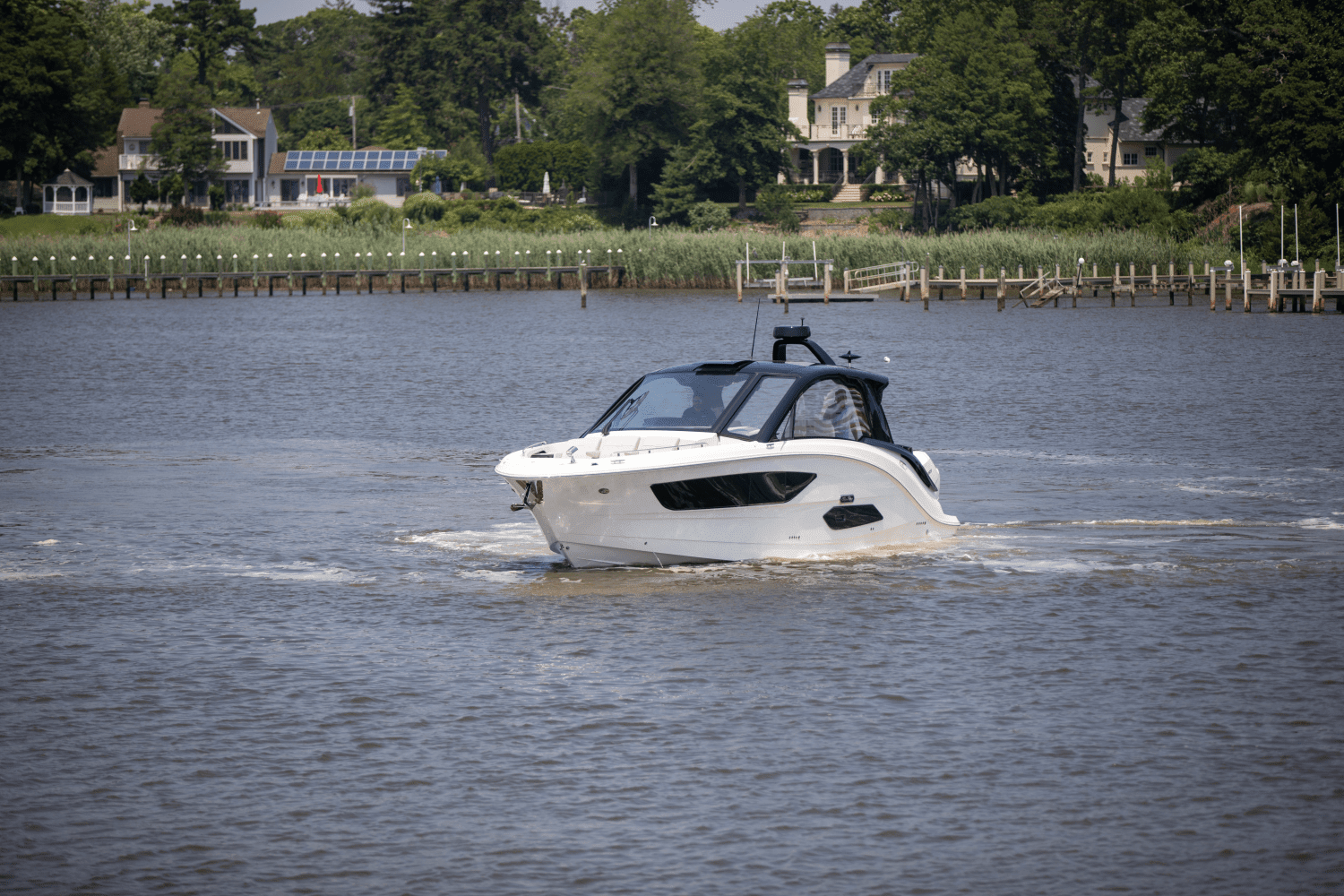 2024 Sea Ray Sundancer 370 Outboard Image Thumbnail #3