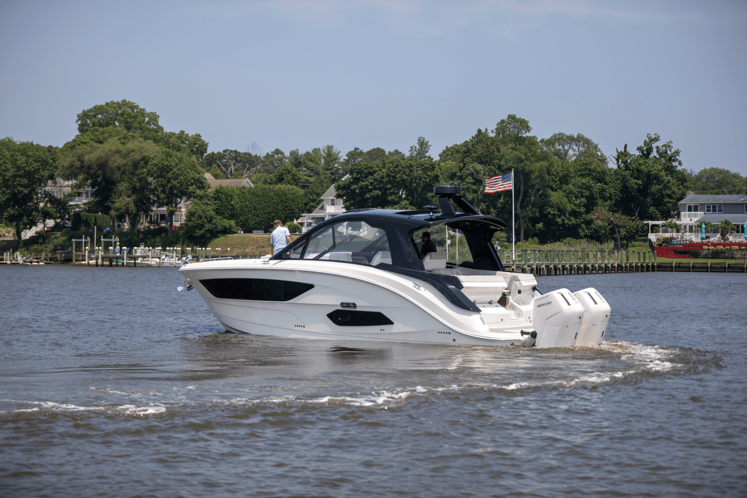 2024 Sea Ray Sundancer 370 Outboard Image Thumbnail #11