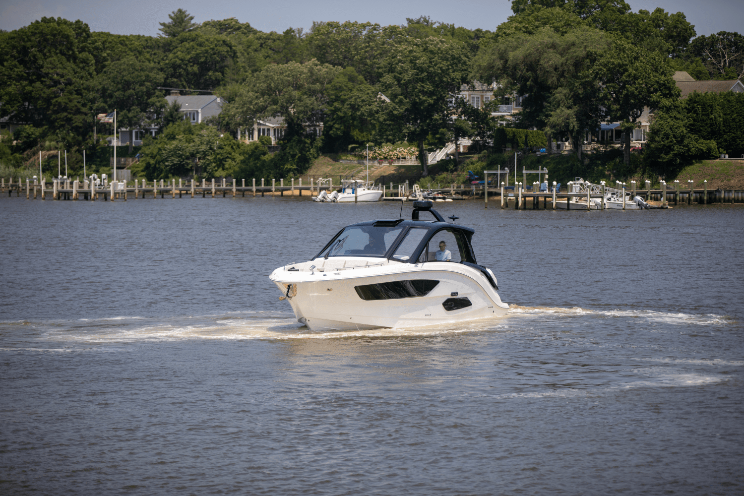 Thumbnail 3 for 2024 Sea Ray Sundancer 370 Outboard