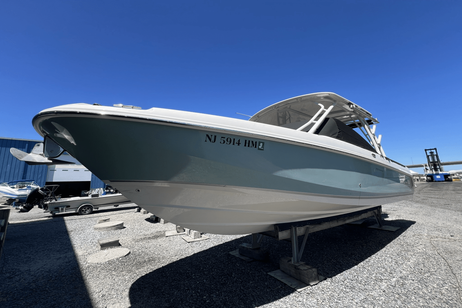 2018 Boston Whaler 270 VANTAGE Image Thumbnail #1