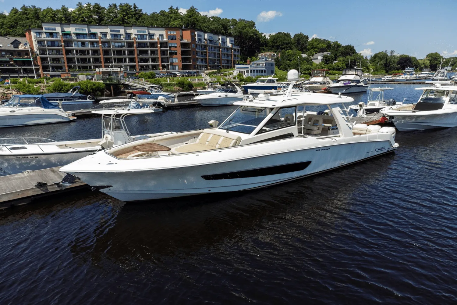 2017 Boston Whaler 420 OUTRAGE