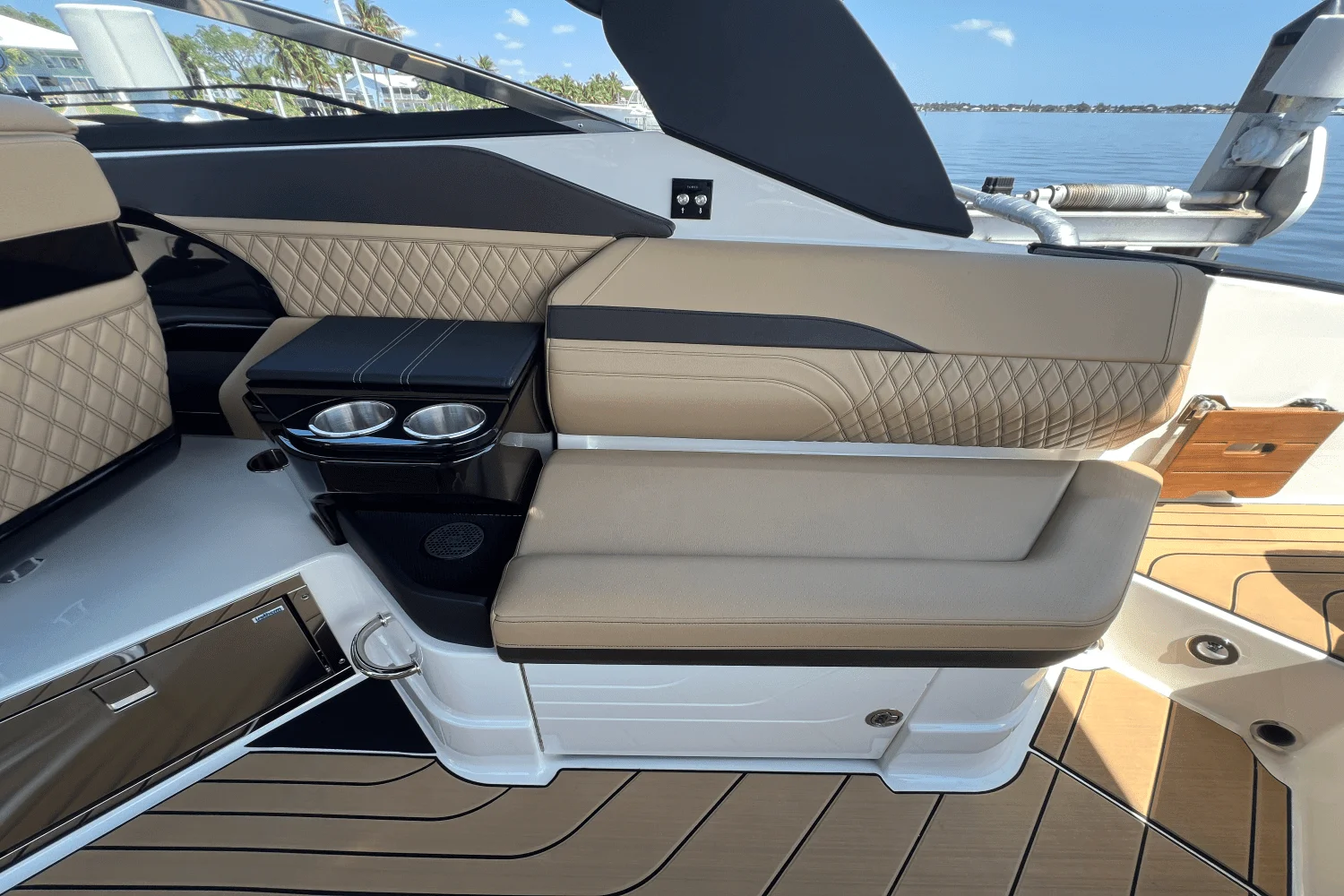 2024 Sea Ray 280 SLX OUTBOARD Image Thumbnail #21